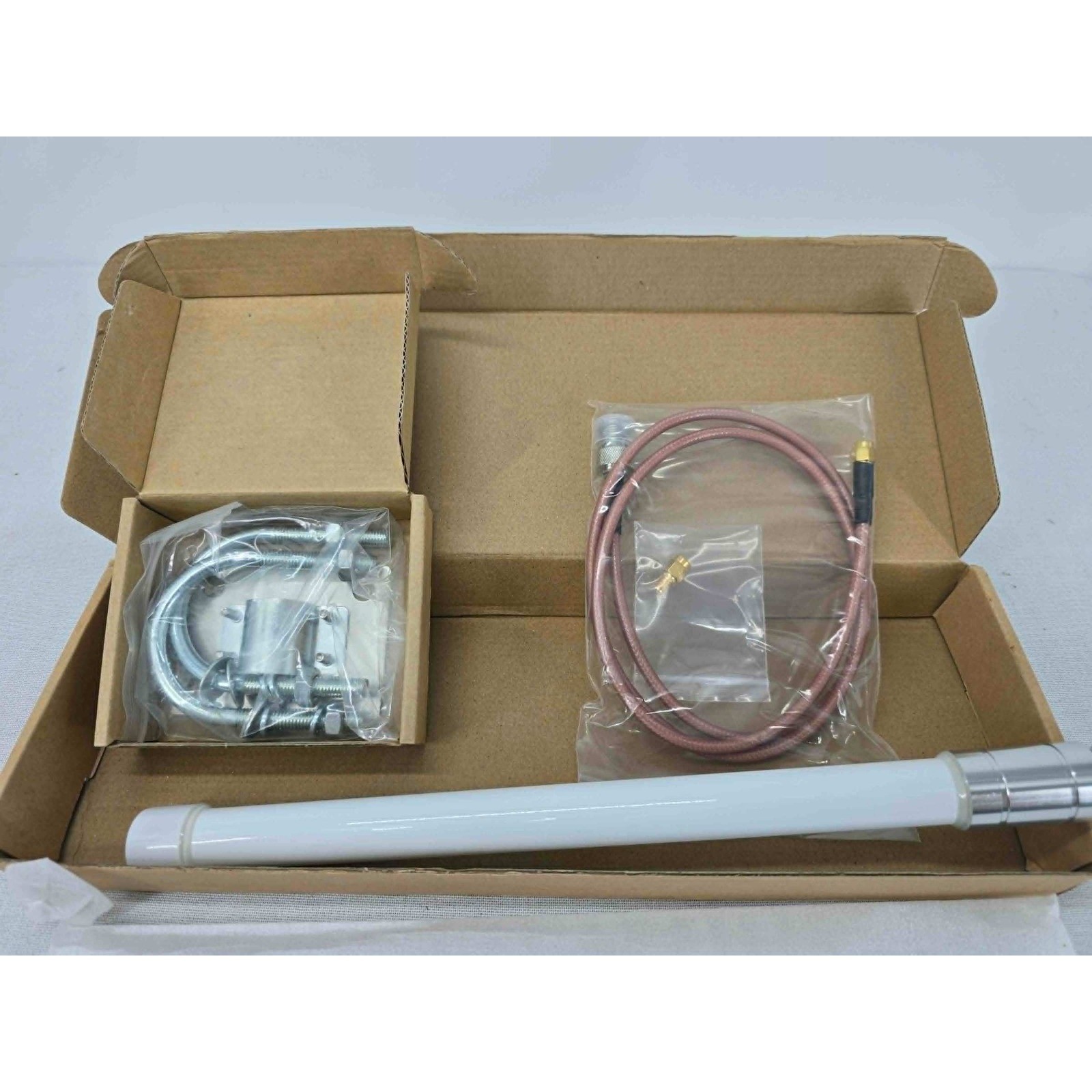 Fiberglass Omni-Directional Antenna Kit with Coaxial Cable and UBolt Mount White