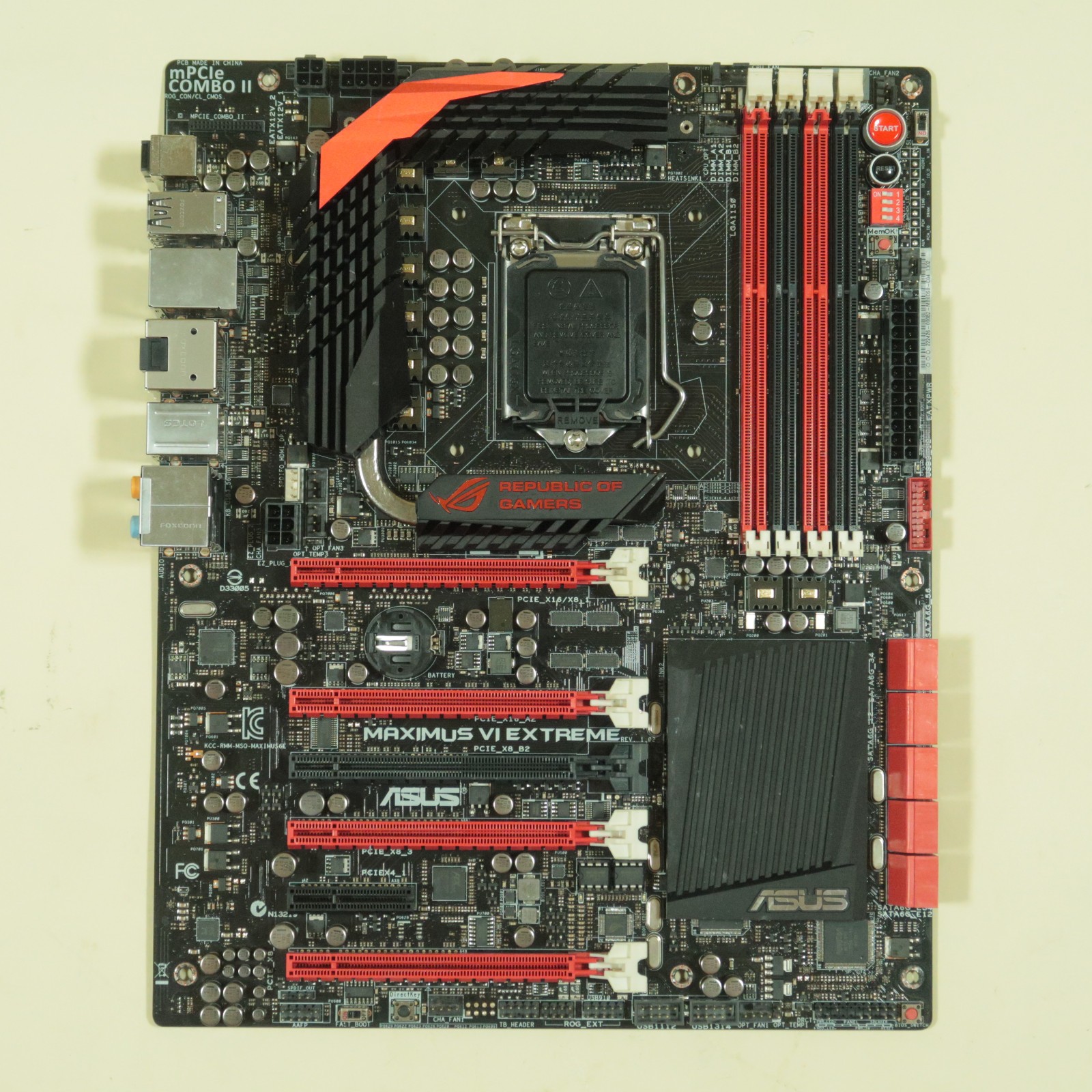 ASUS Maximus VI Extreme LGA1150 Motherboard DDR3 ROG