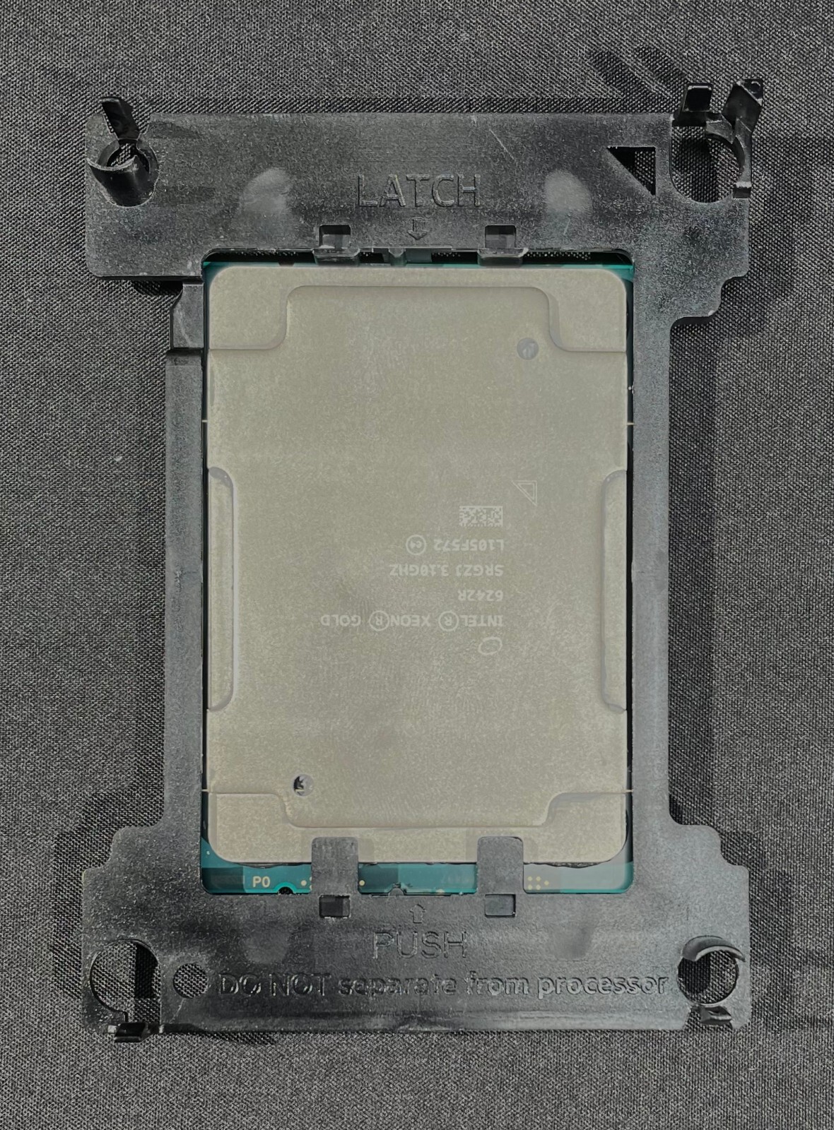 Intel SRGZJ Xeon Gold 6242R 20-Core 3.10GHz 35.75MB 205W CPU Processor