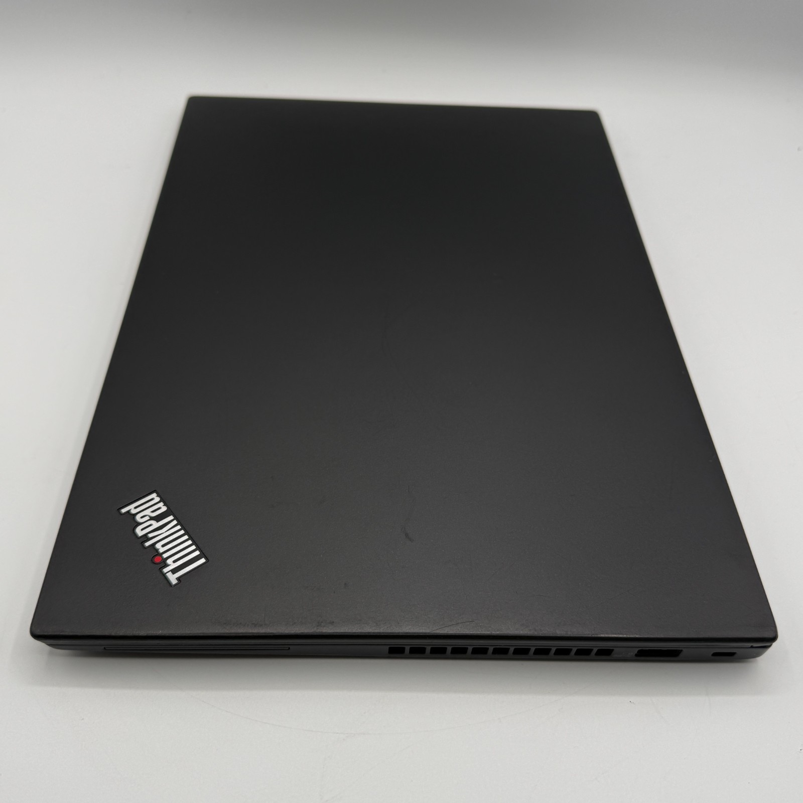 Lenovo ThinkPad T490s 14″ i5-8265U 8GB RAM 256GB SSD Win11 Pro Fingerprin Fair