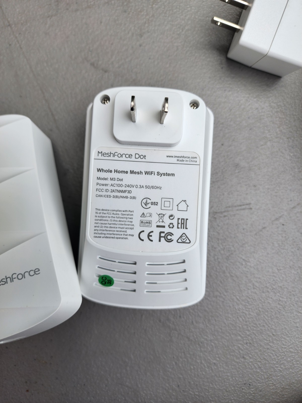 MeshForce M3 Whole Home Mesh WiFi System + 2 M3 Dot Extenders – Dual Band AC1200