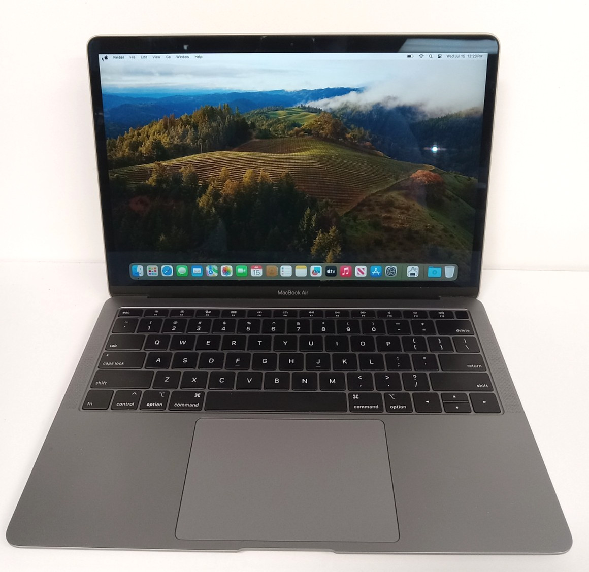 Apple Macbook Air 13″ Space Gray 2018 (256GB SSD, i5 8th Gen, 8GB RAM) – FF!
