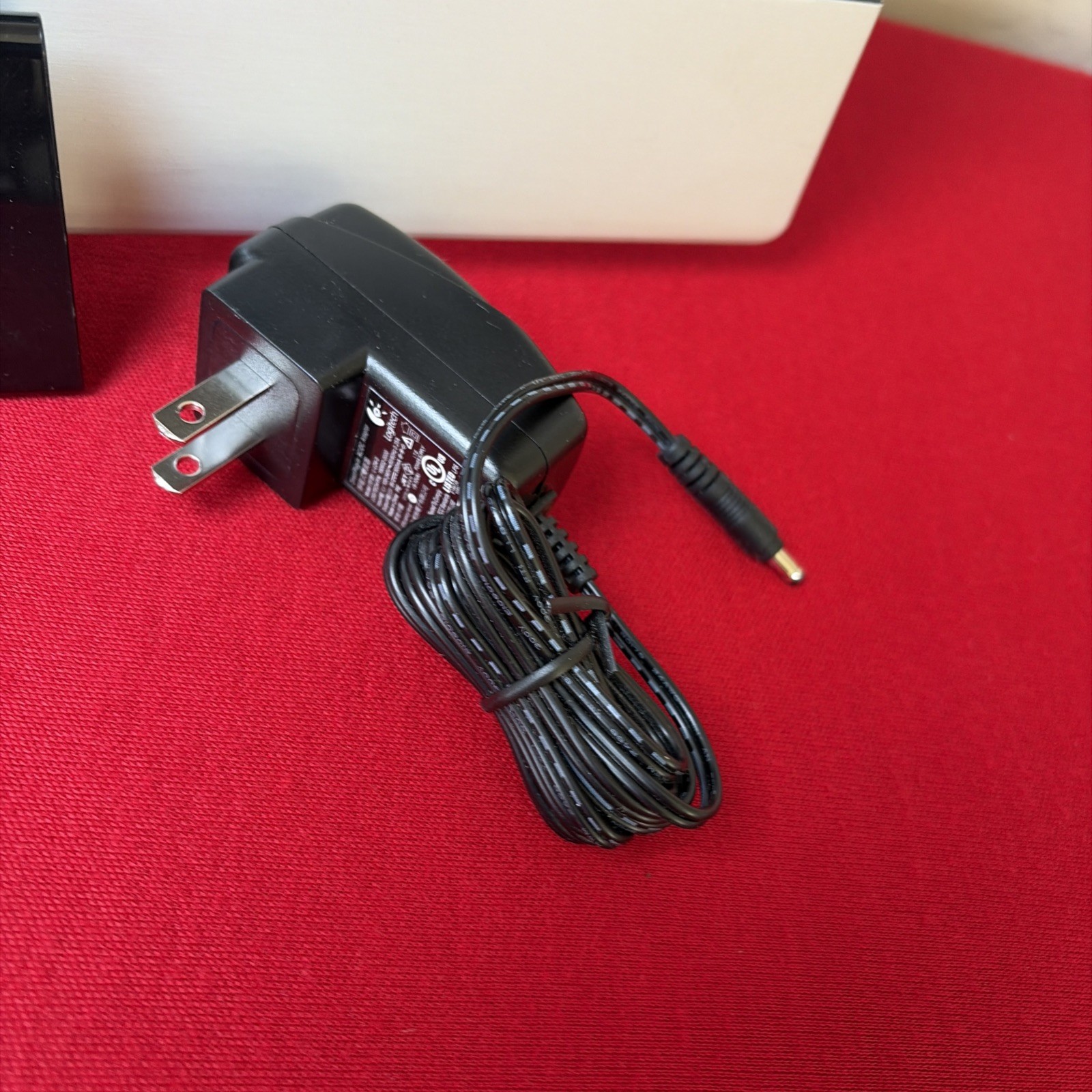 Logitech DiNovo Edge Wireless Bluetooth Keyboard & Charging Dock Y-RAY81