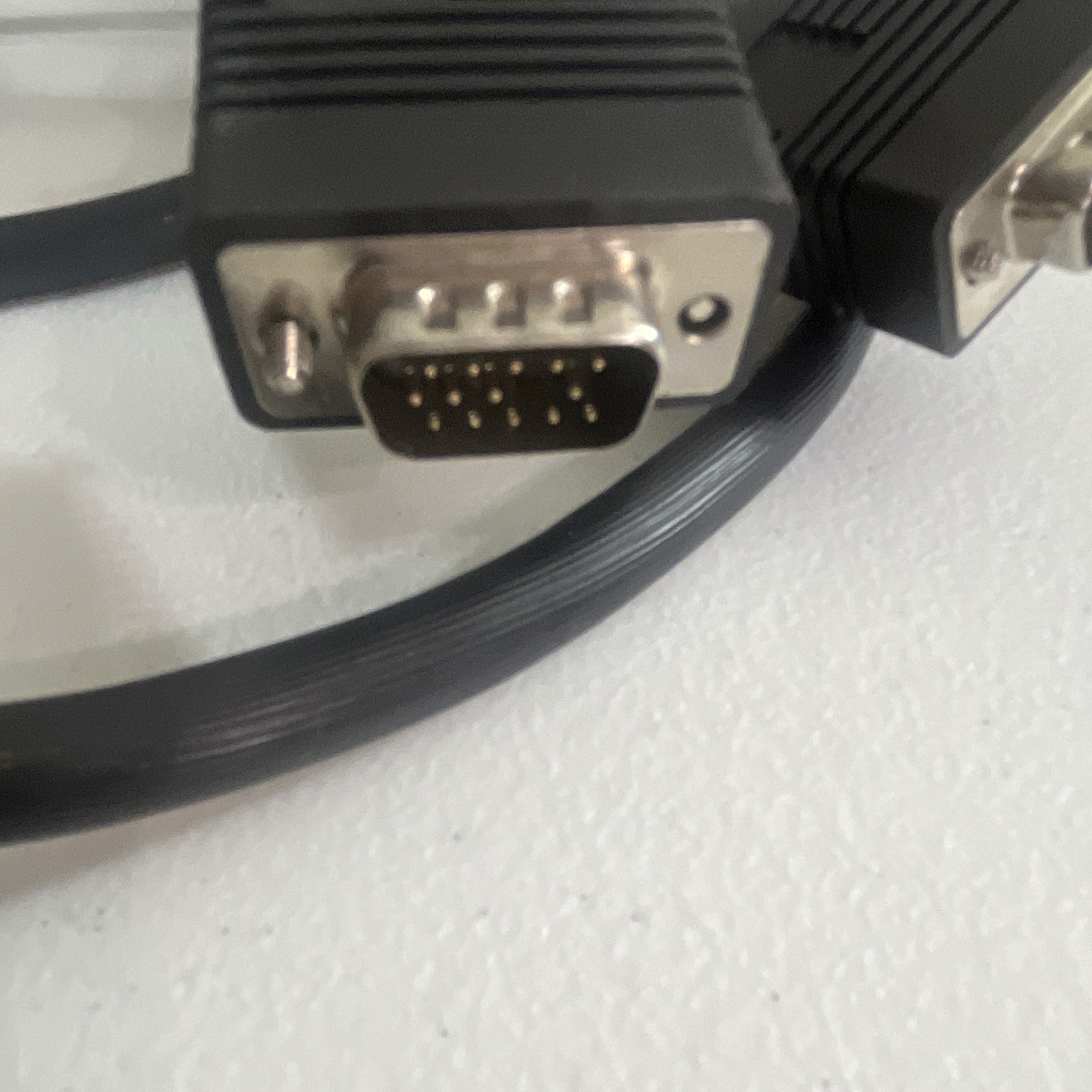 BMS VGA/SVGA D-Sub DE-15 15-Pin Male to Male Cable w/ Ferrite 1m Black