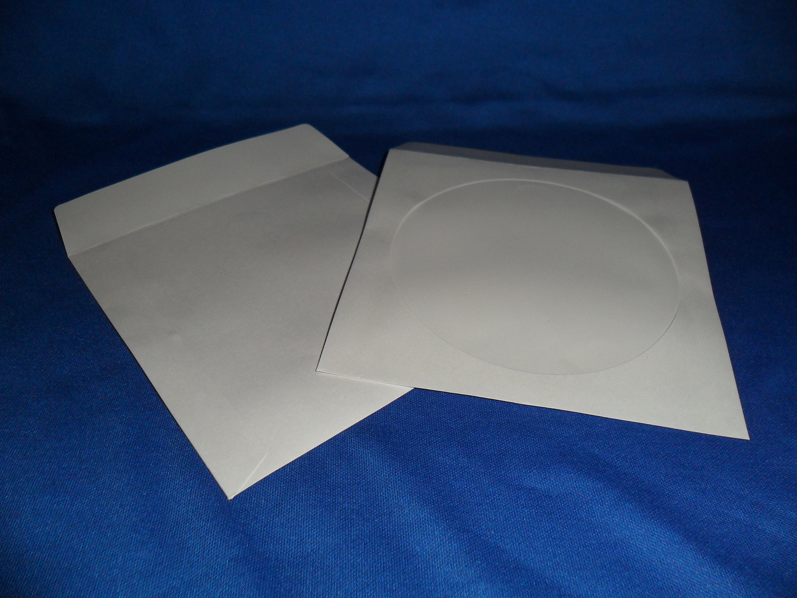 CD / DVD / BLU-RAY – PREMIUM PAPER SLEEVES – 100 PCS PER PACK – 1 PACK ONLY