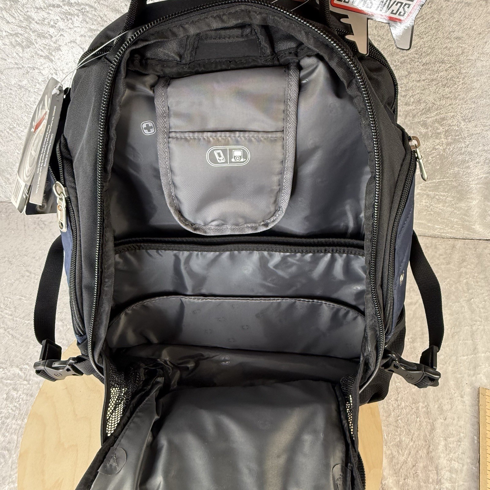 SwissGear ScanSmart 19″ Backpack – TSA 17″ Laptop – Blue & Black – New