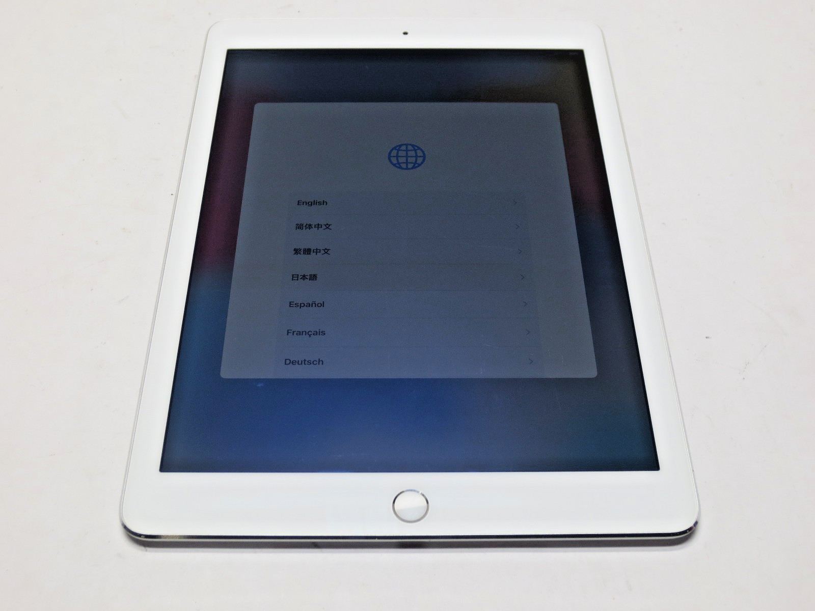 Apple iPad Air 2 (Wi-Fi) 16GB Silver A1566 iOS 15.8.8 MGLW2LL/A