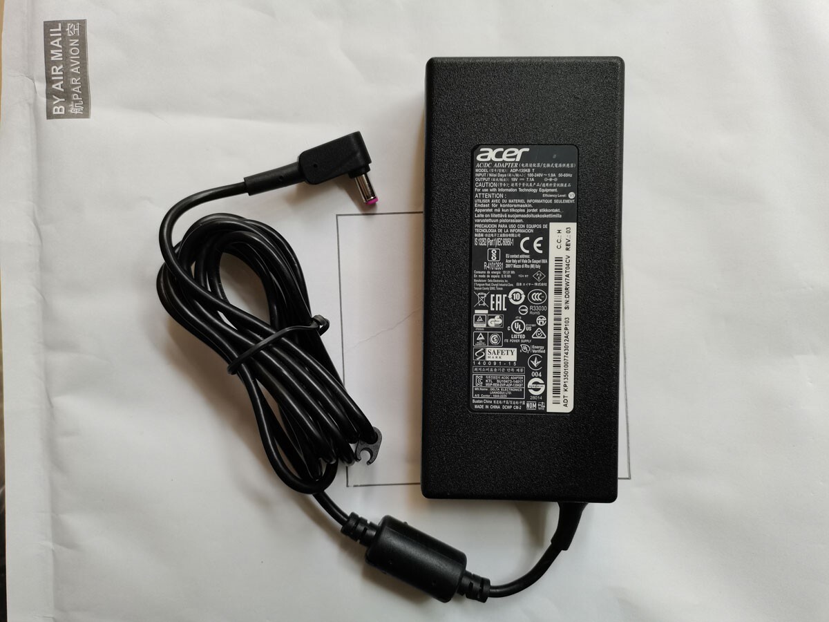 Genuine ADP-135KB T For Acer Nitro 5 AN515-57 AN517-54 AC Adapter 19V 7.1A 135W