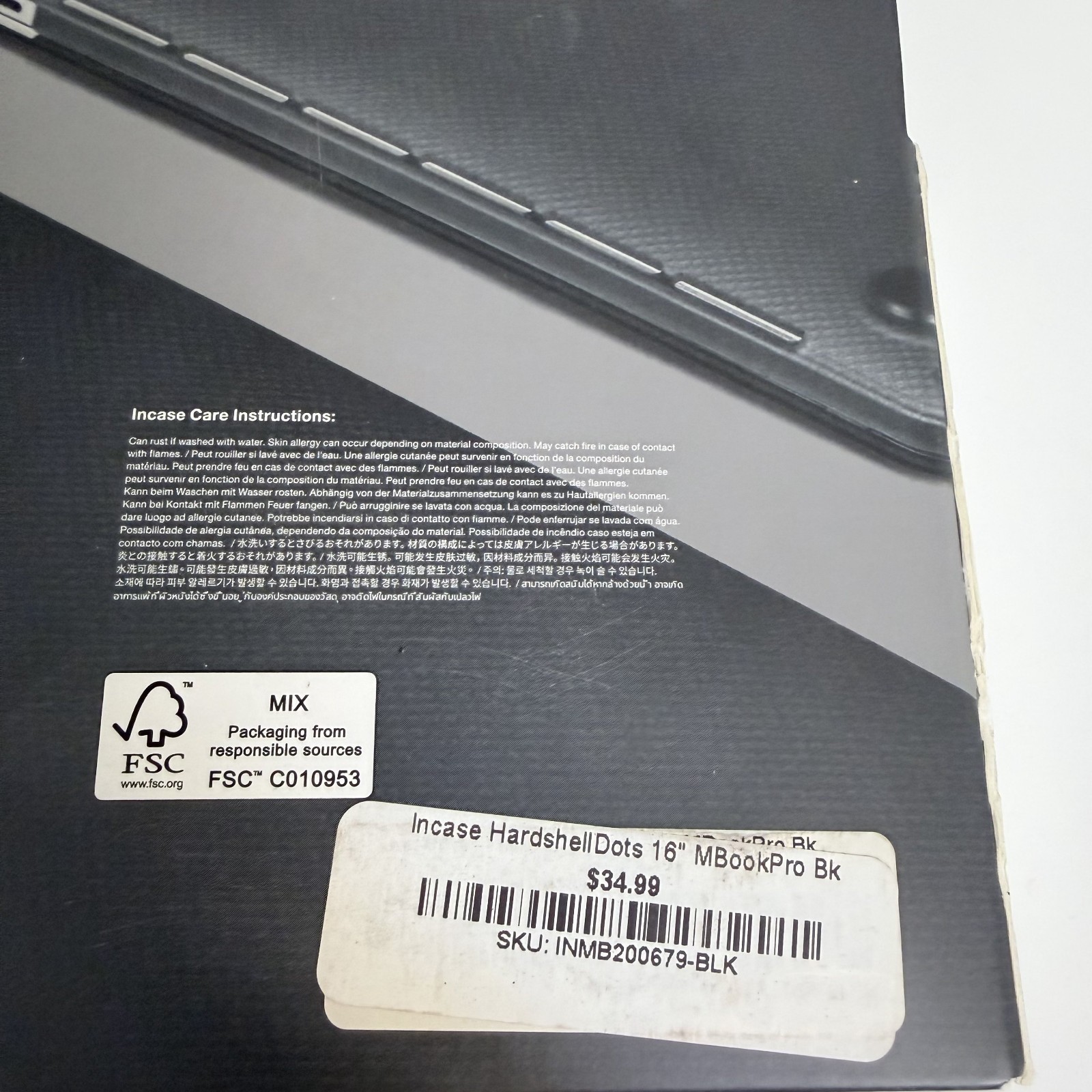 New Incase Hardshell Case for 2019 16″ MacBook Pro Black INMB200679-BLK