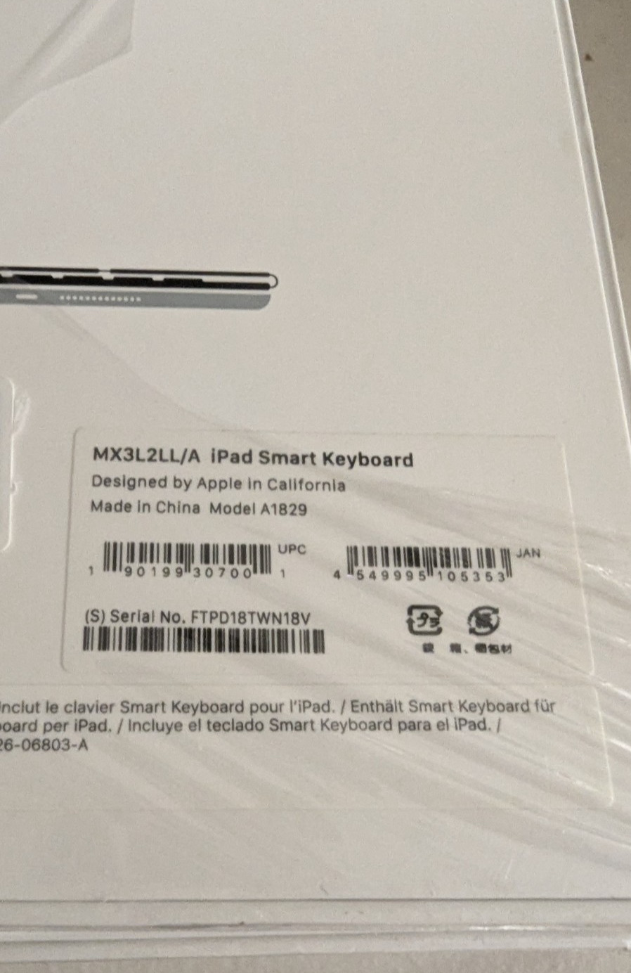 Apple iPad 7th/8th/9th Gen 10.2″/Pro 10.5″/Air 3rd Gen Smart Keyboard – Black…