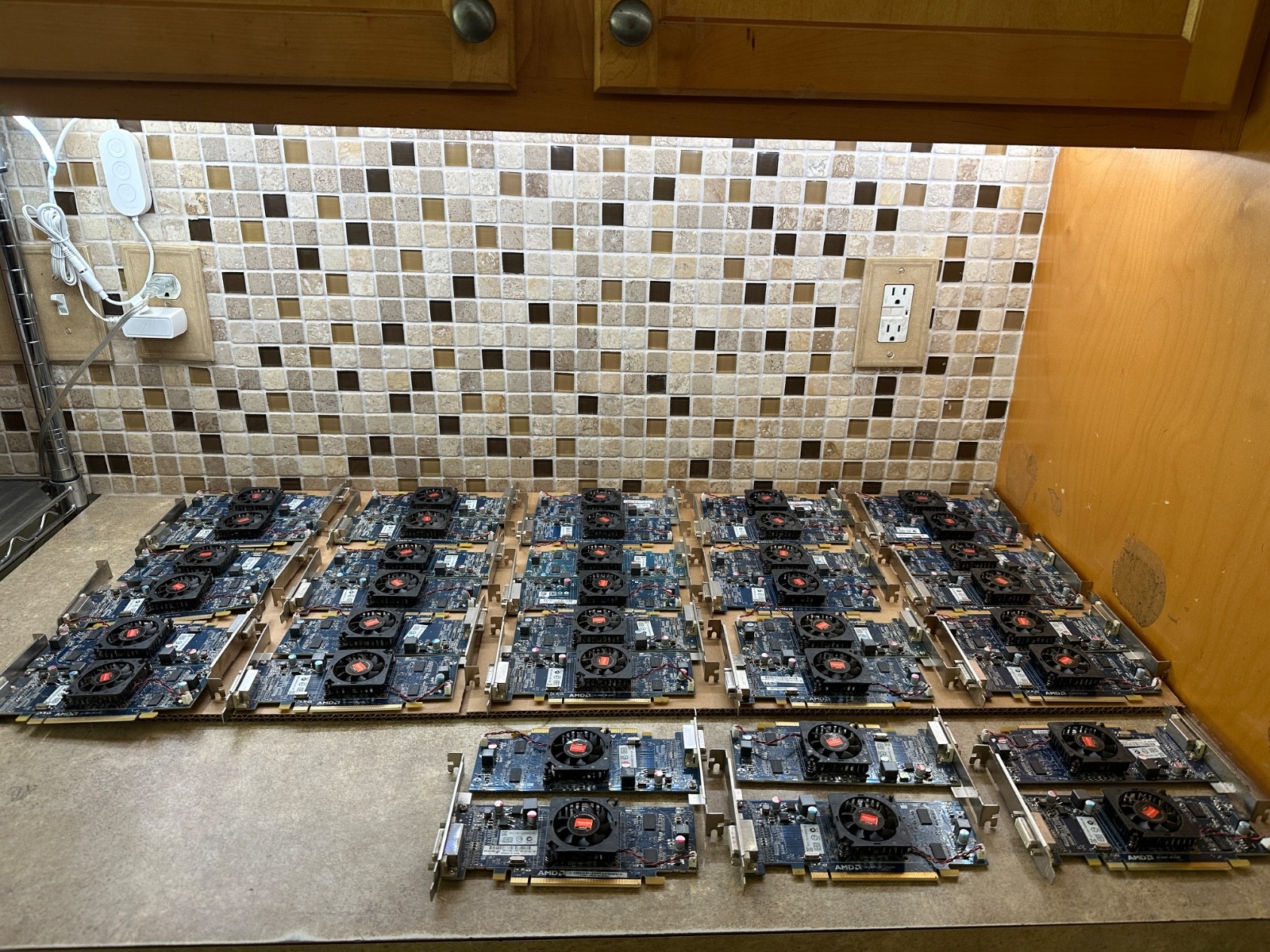 LOT OF 35 Dell AMD RADEON HD 5450 Graphics Card 512MB DDR3 0XF27T