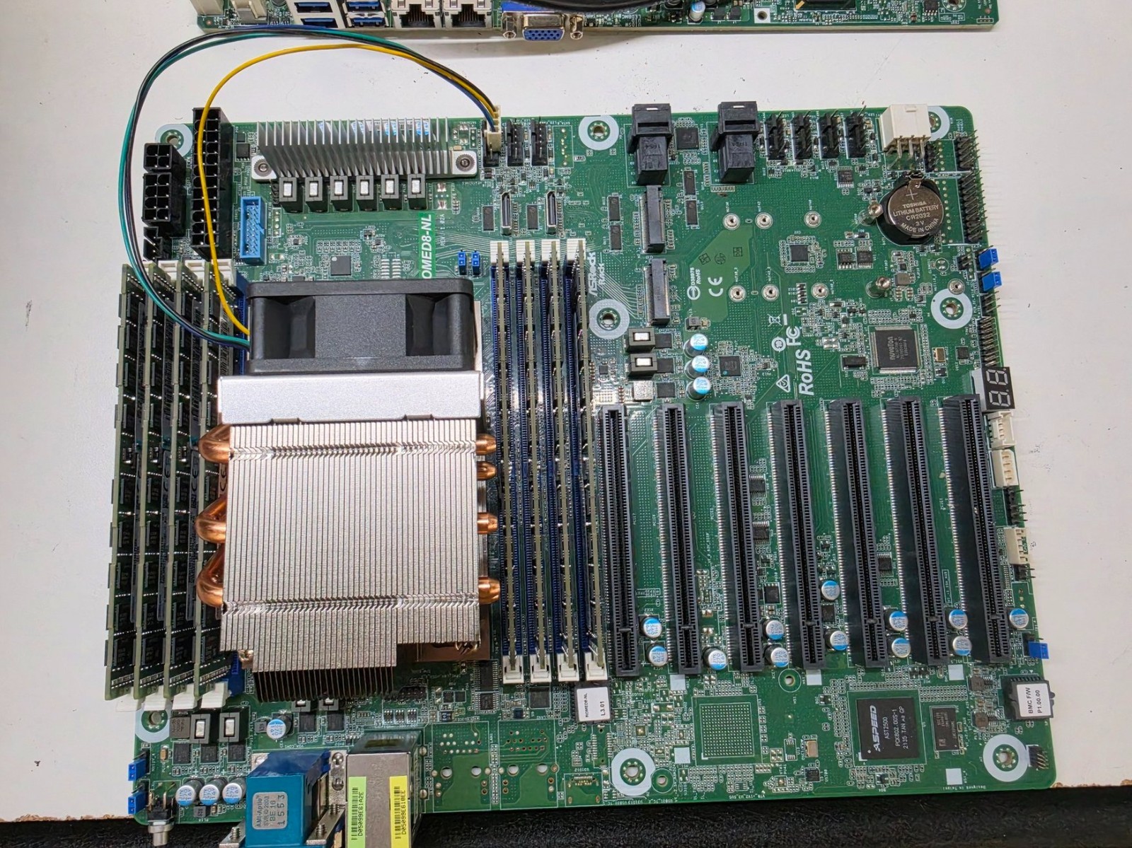 ASROCK ROMED8-NL ATX Motherboard + AMD EPYC 7v12 2.4Ghz 64 Core + 512G RAM + HS