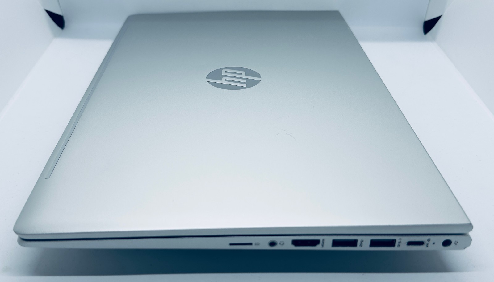 HP ProBook 450 G8 15.6″ Intel i7-1165G7 2.80GHz 512GB NvME SSD 16GB DDR4 10 Key