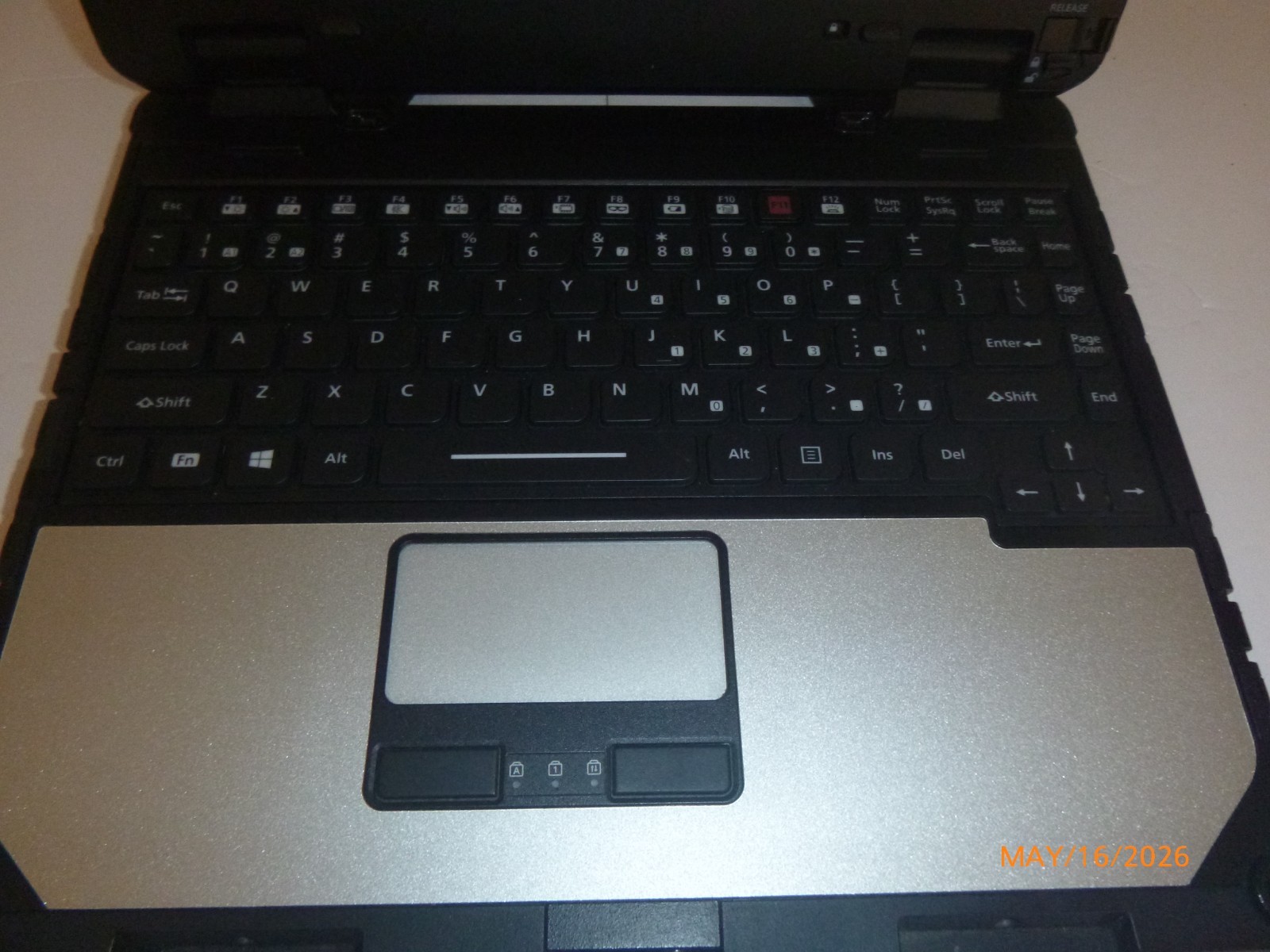 Panasonic Toughbook CF-33 i7-7600U 2.8GHz 16GB 512GB – Win 11 Pro – MS Office