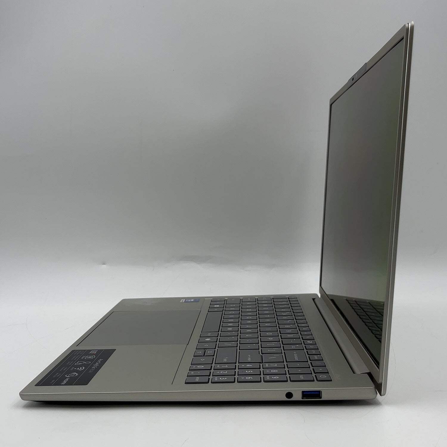 Acer Swift Go 16 N26C1 16″ Core Ultra 7 355 2.3GHz 32GB RAM 1TB SSD