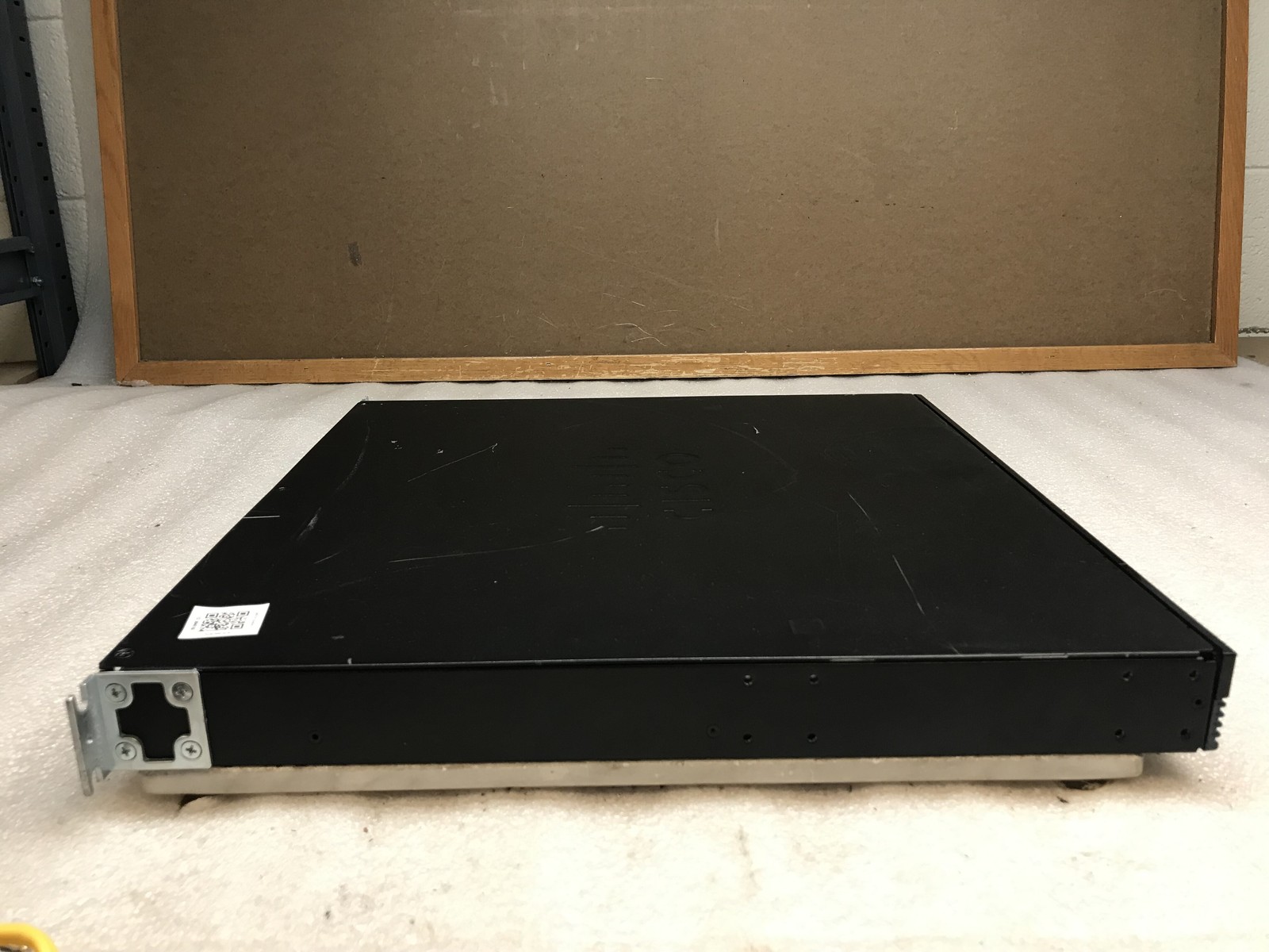 Cisco CISCO2901/K9 V06 ISR Router 512MB 256MB w/ Ears & Cables