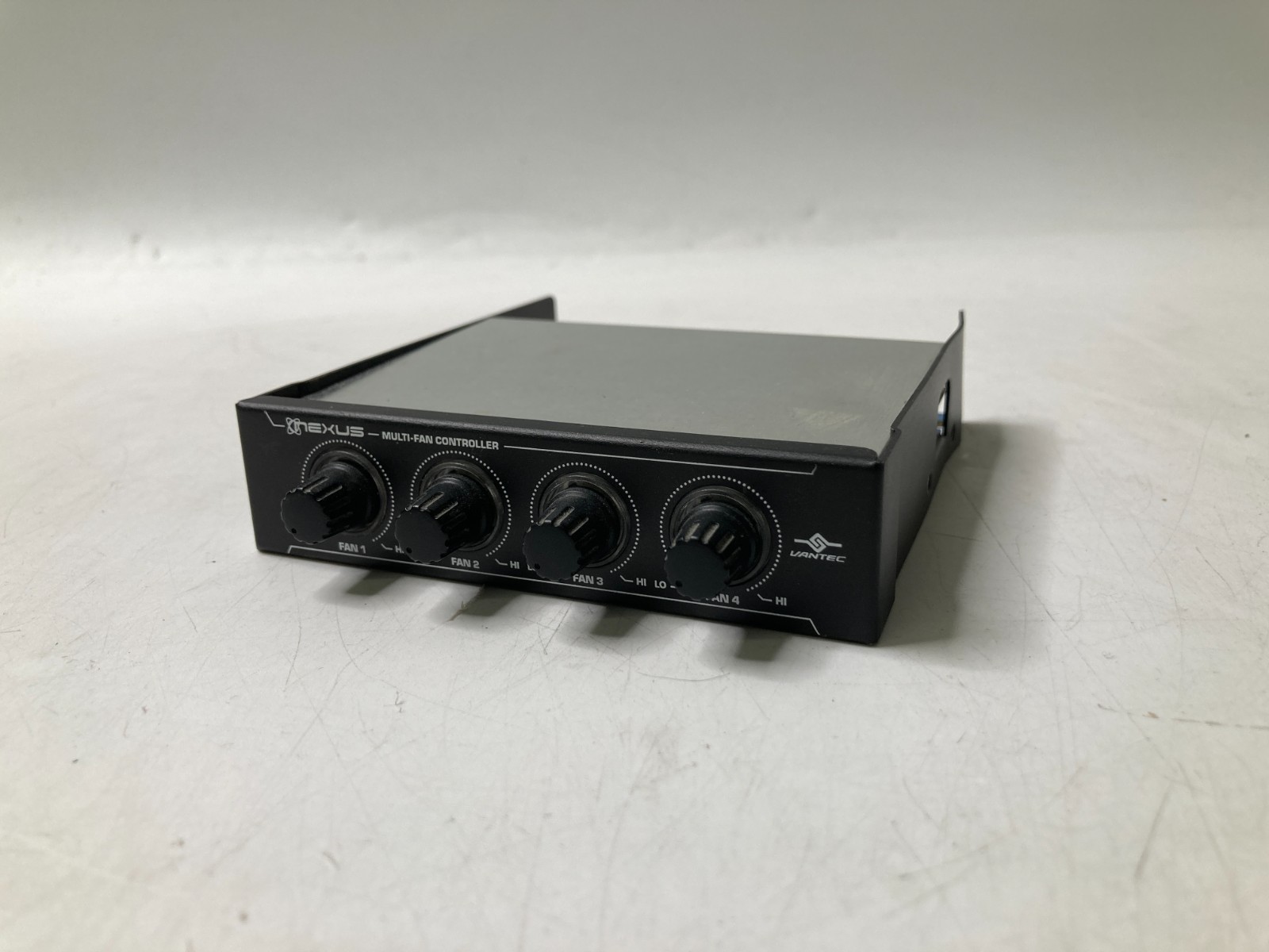 Vintage Vantec NXP-205-BK 3.5in Bay Fan Controller -Black