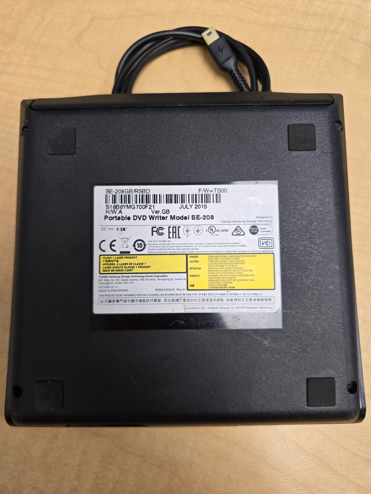 Samsung Portable External USB DVD Writer Reader SE-208