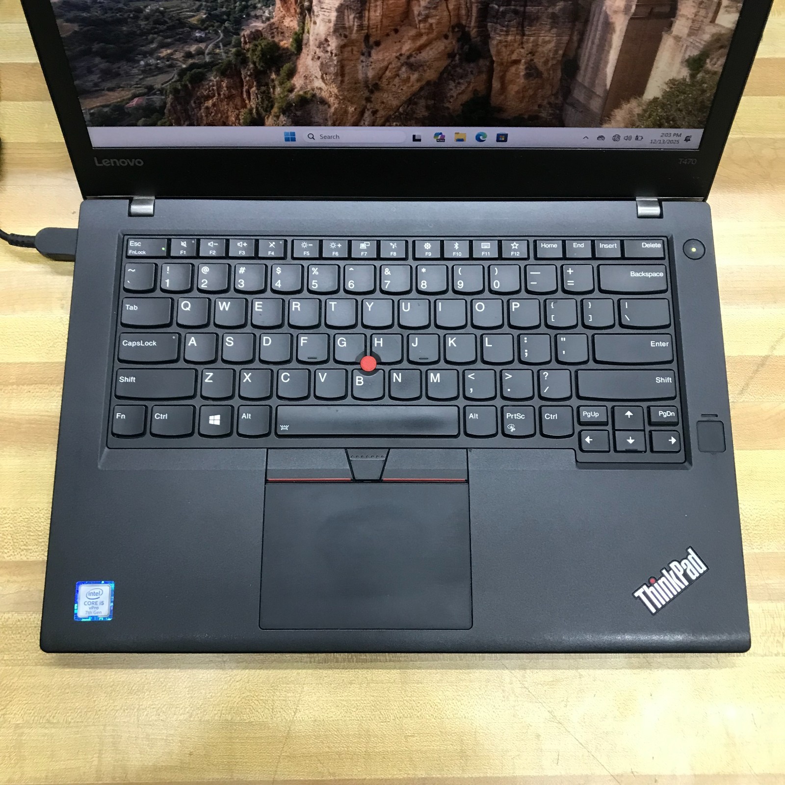 Lenovo ThinkPad T470s 14″ i5-7300U 2.60GHz 8GB RAM 128GB SSD (Windows 11 Pro)