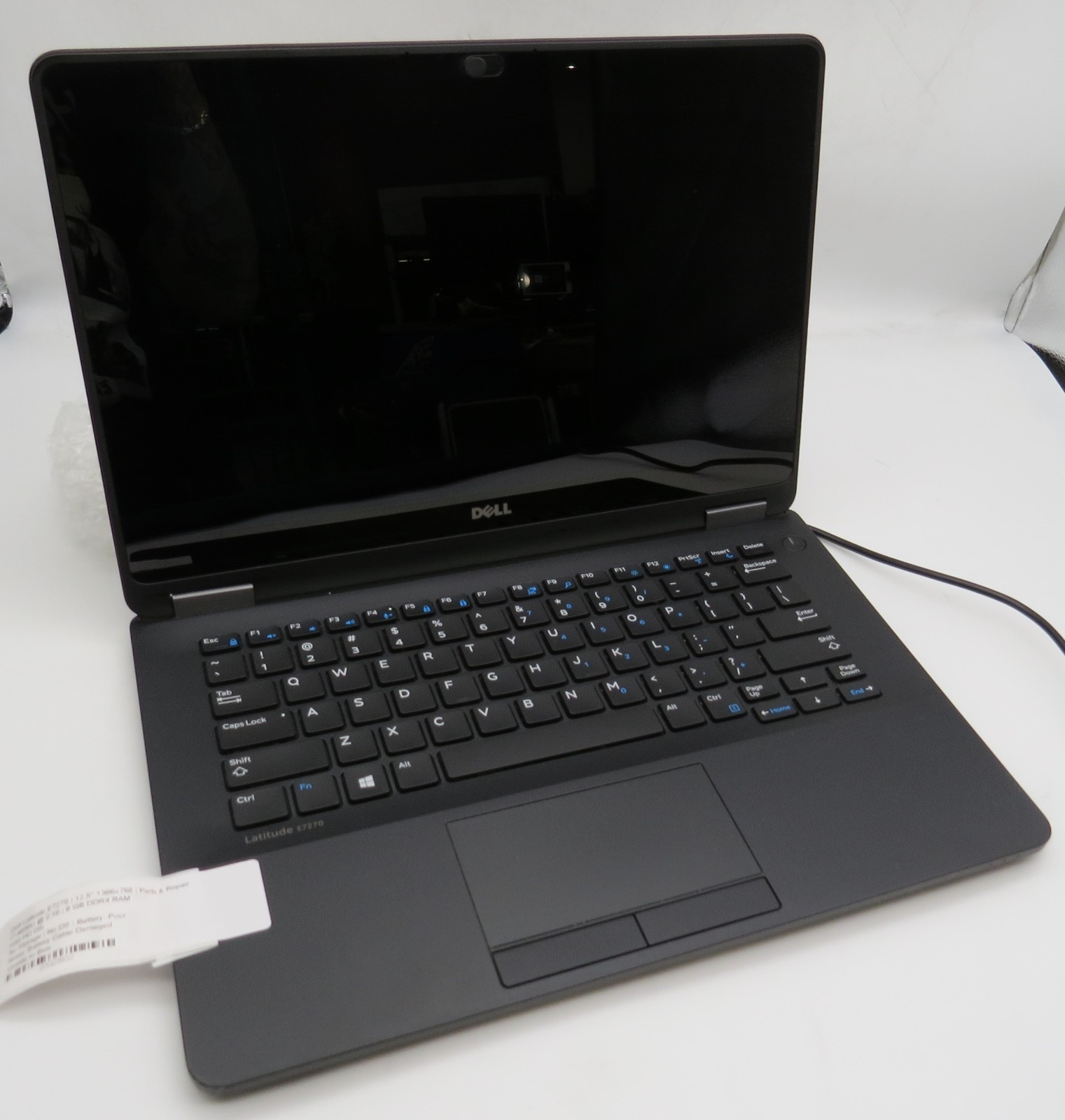 Dell Latitude E7270-12.5″-i7-4600U@2.10GHz-8GB DDR4 RAM- NO STRG/OS **READ**