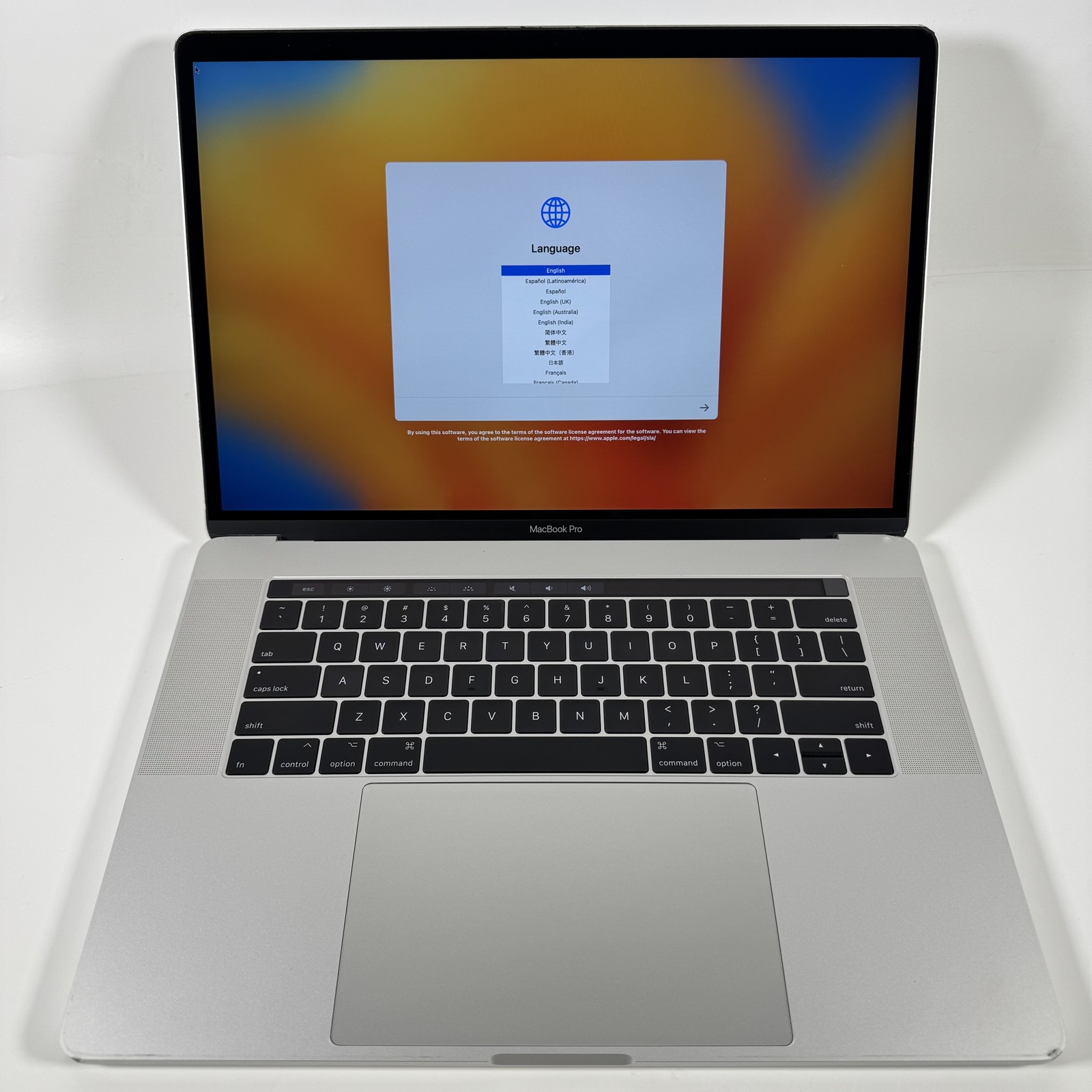 Apple 2017 15″ MacBook Pro 3.1GHz i7 1TB 16GB MPTT2LL/A-BTO | D Grade