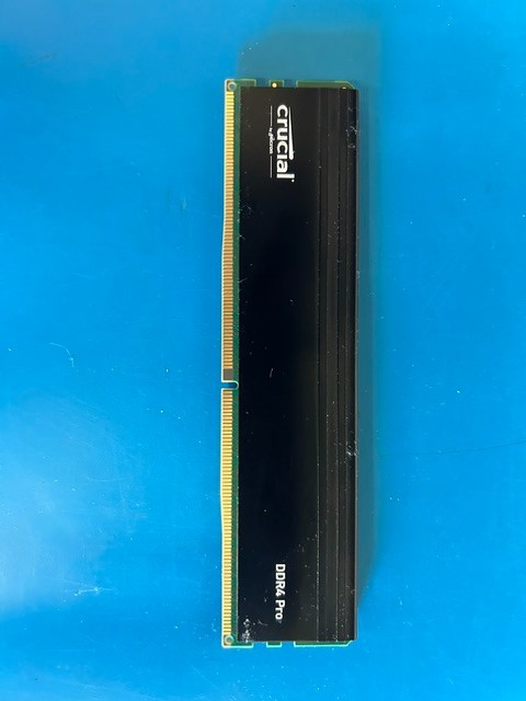 CRUCIAL DD4 PRO 3200 UDIMM 1 X 32GB