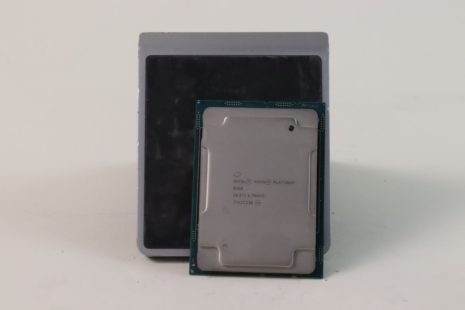 INTEL XEON PLATINUM 8168 PROCESSOR | 2.70GHZ | SR37J