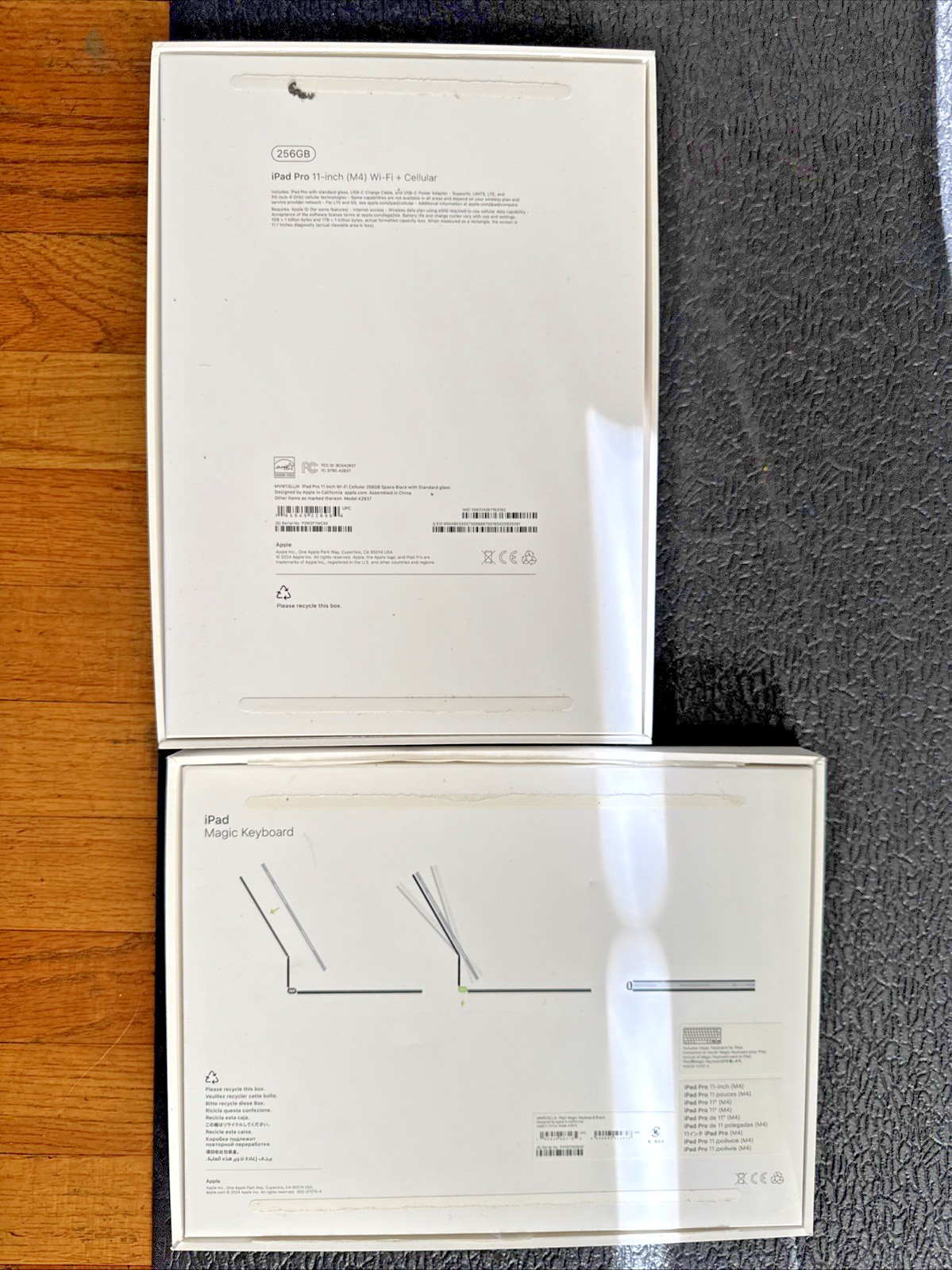 iPad Pro 11-inch full set M4 Chip 256GB Cellular Space Gray With Magic Keyboard