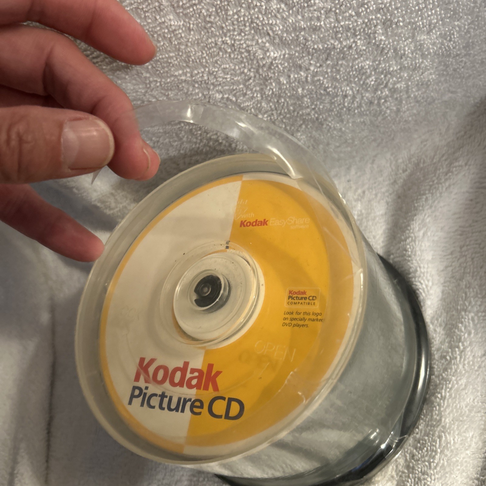 Kodak Picture CD-R 700MB 52X – 50 Pack on Spindle – Sealed in it’s Tattered Pkg