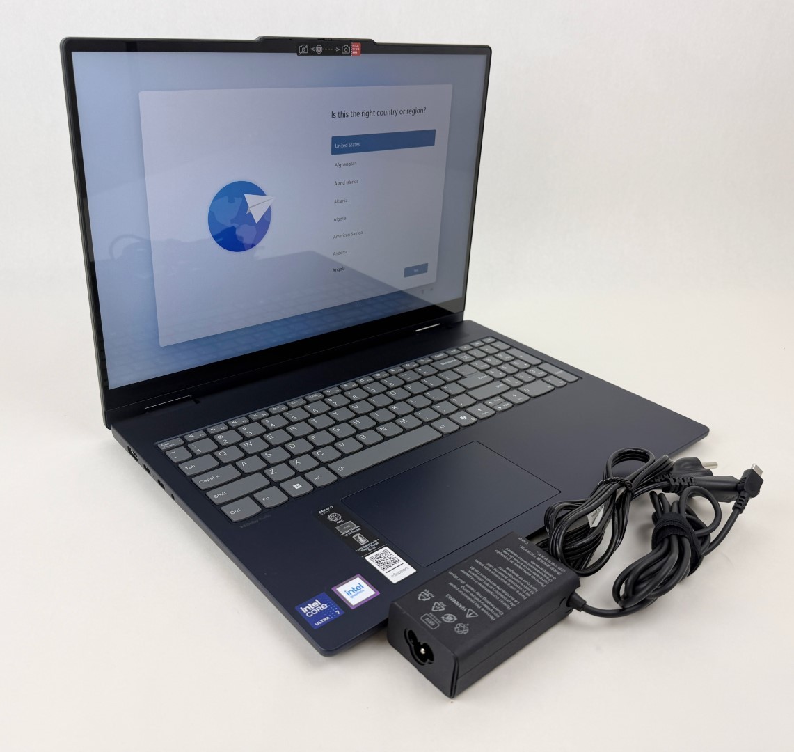 Lenovo IdeaPad 5i 16″ Touch Ultra 7 255U 32GB 1TB SSD W11H 2in1