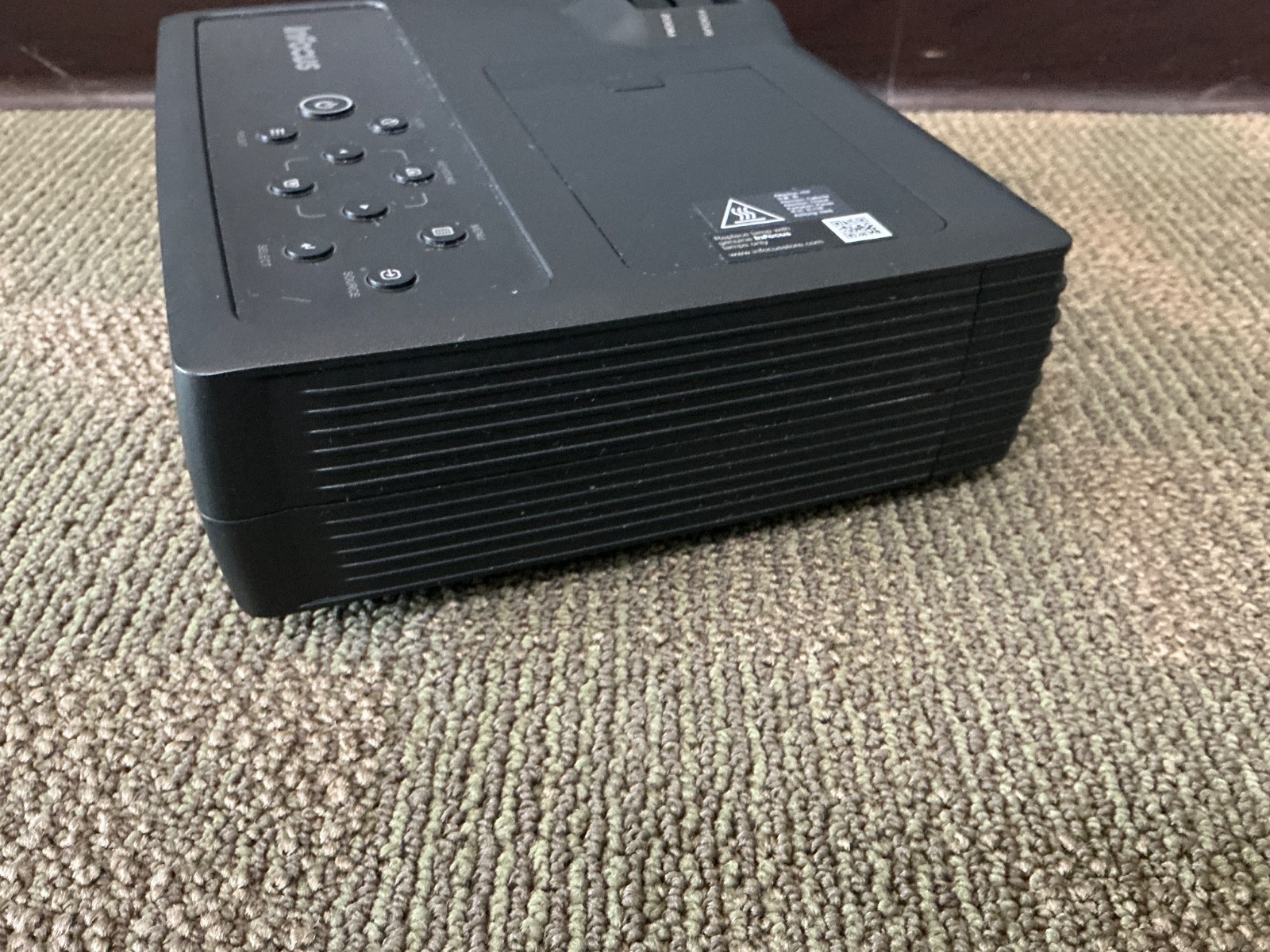 InFocus IN1116 DLP Projector Portable HDMI