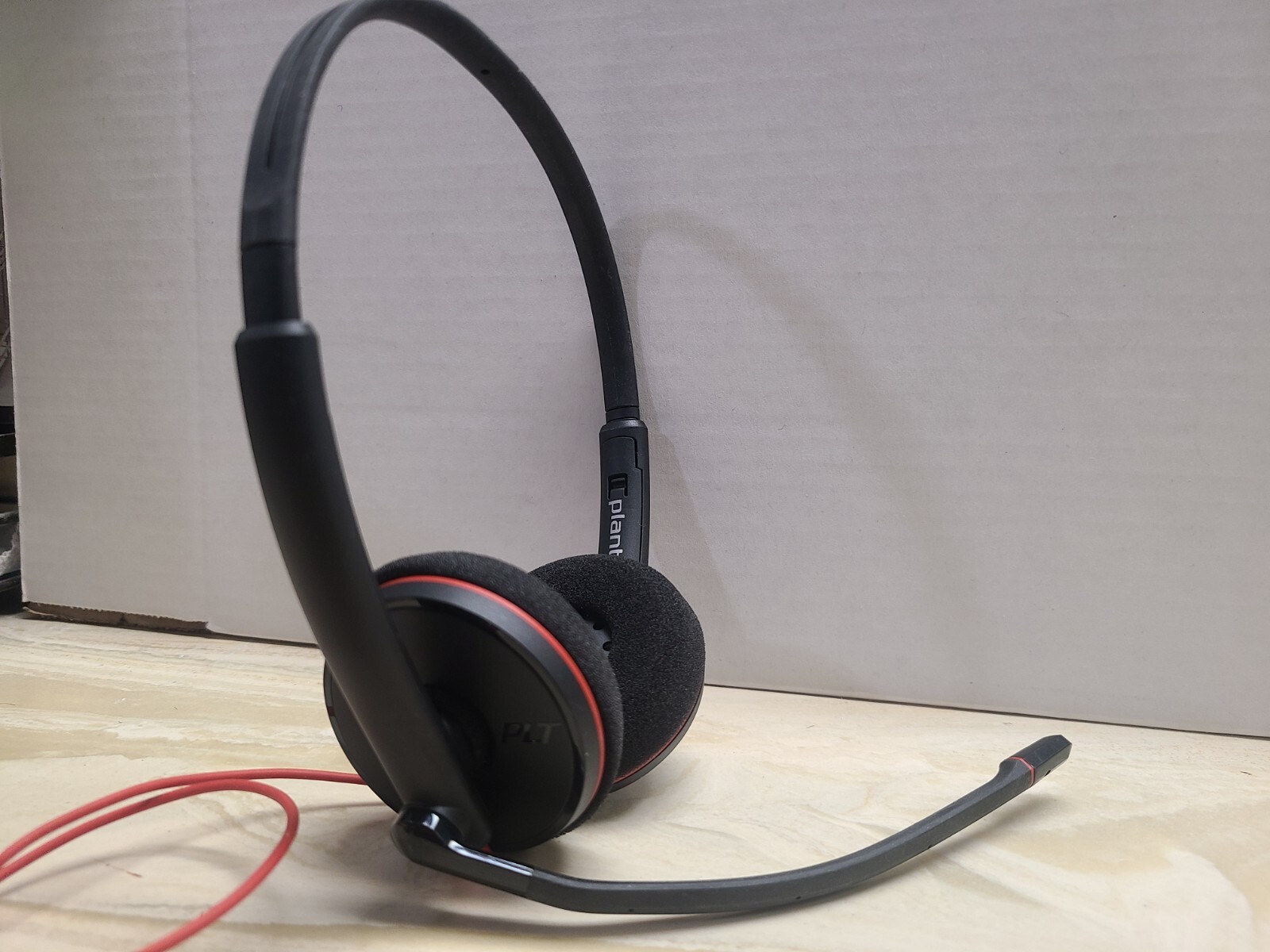 Plantronics Blackwire 3220 USB Over-the-Ear Headset – Black