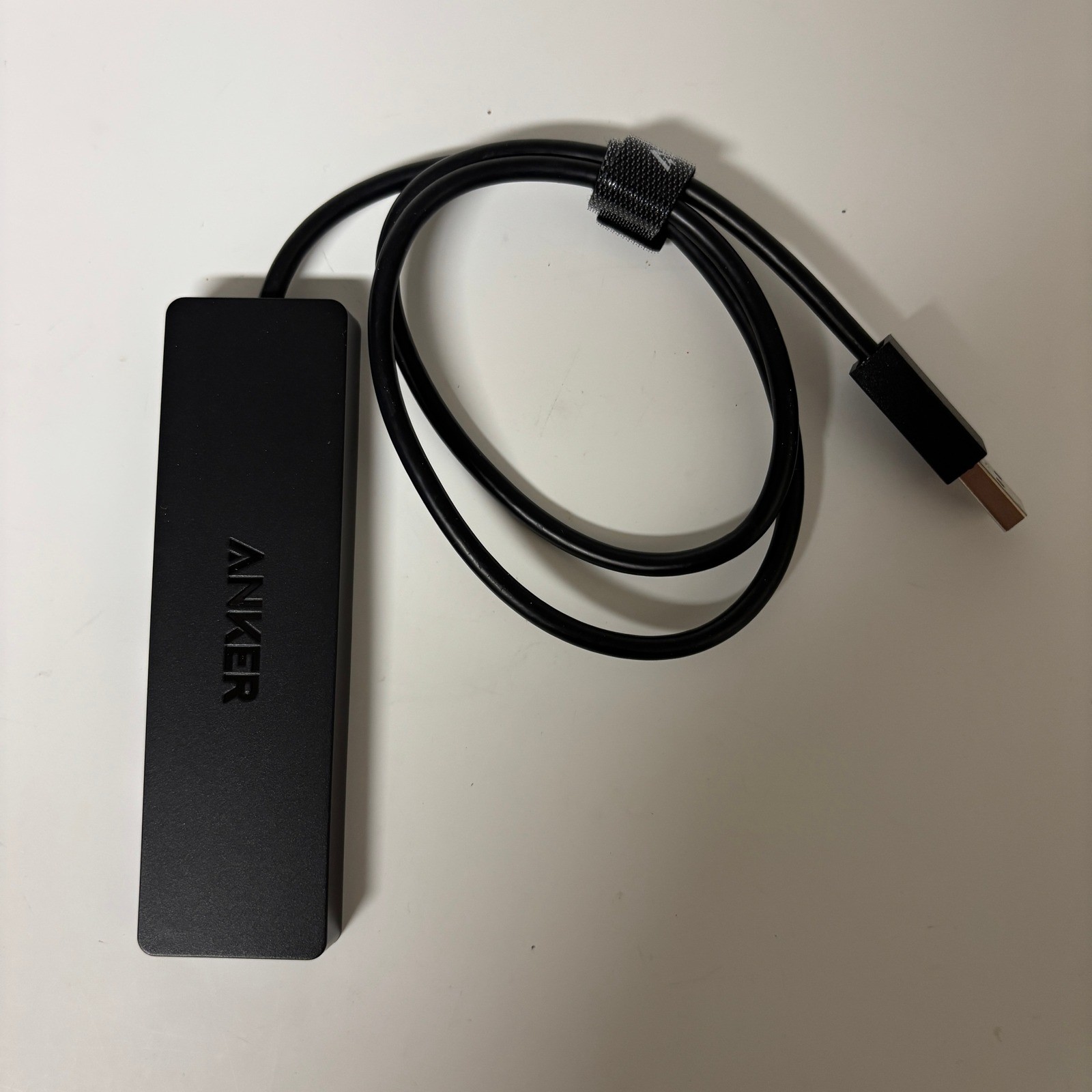 Anker 4-Port Ultra Slim USB 3.0 Data Hub Model A7516 Black USB A NEW OPEN BOX