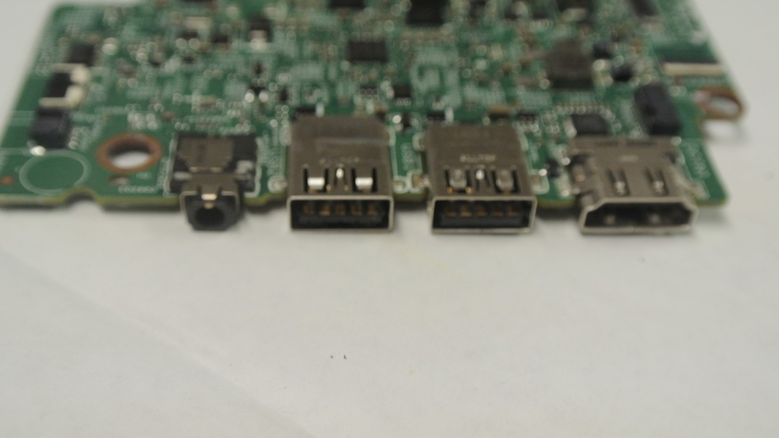 GENUINE DELL INSPIRON 7353 2-IN-1 MOTEHRBOARD i3-6100U 2.3GHZ