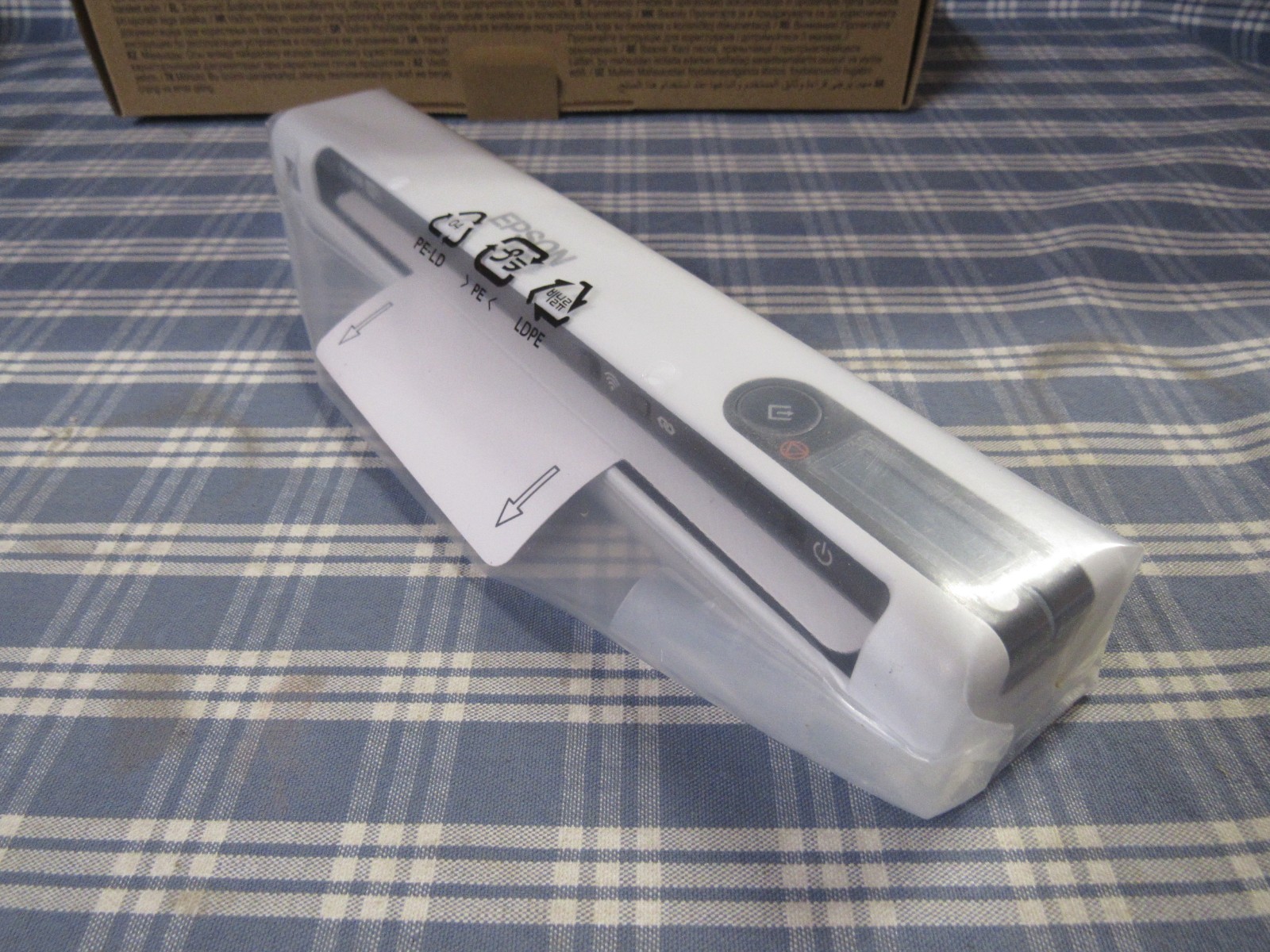 Epson Workforce DS-80W Wireless Portable Color Document Scanner (New) FREE SHIP.