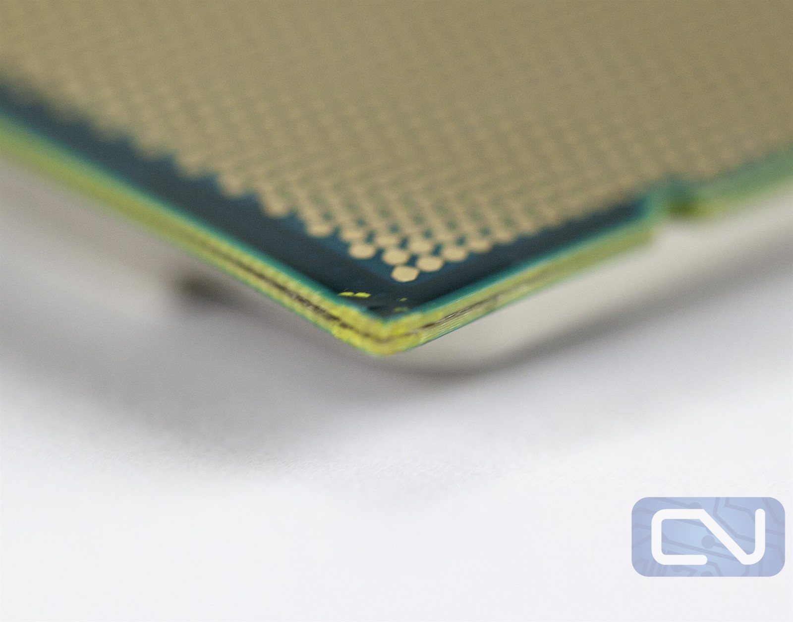 *See Images/PCB Board Seperation* Intel Xeon Gold 6240Y SRF9D 2.6GHz LGA 3647