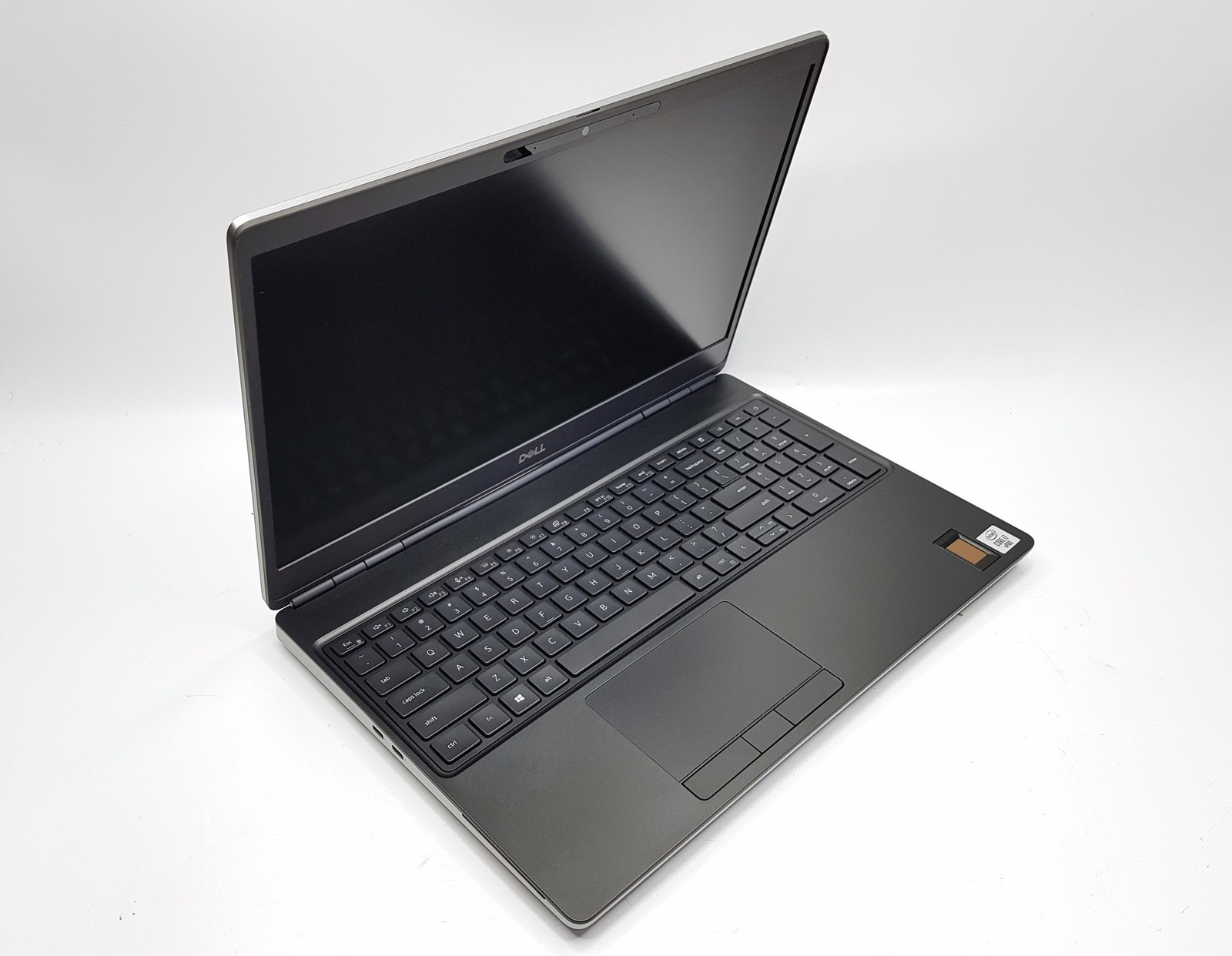 Dell Precision 7550 15.6″ FHD i7-10875H 16GB 512GB SSD nVIDIA Rtx 3000 Win11 Pro