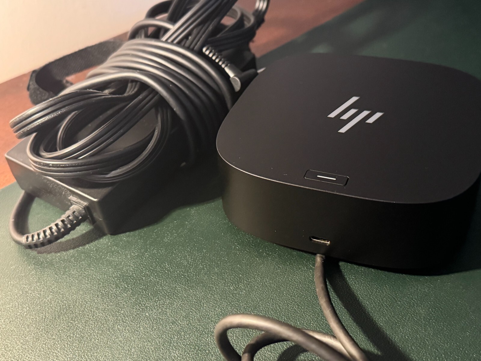 HP G5 USB-C Docking Station – Black
