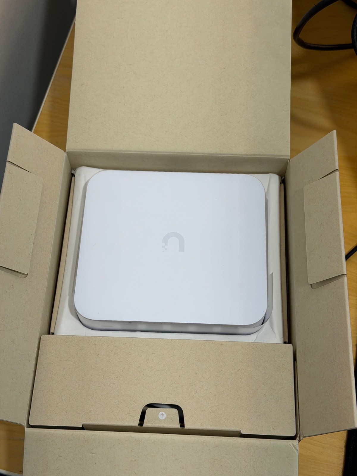 Ubiquity UniFi Cloud Gateway Max UCG-Max-NS (Open-Box)