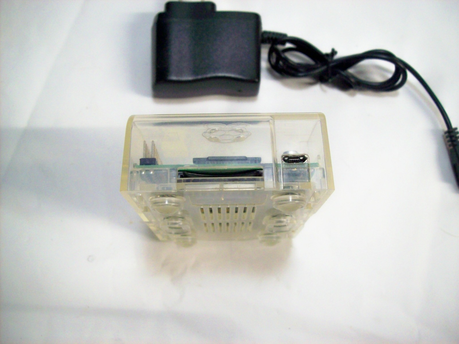 Raspberry Pi Model B w/ Clear Case & Charger 512 MB Ram