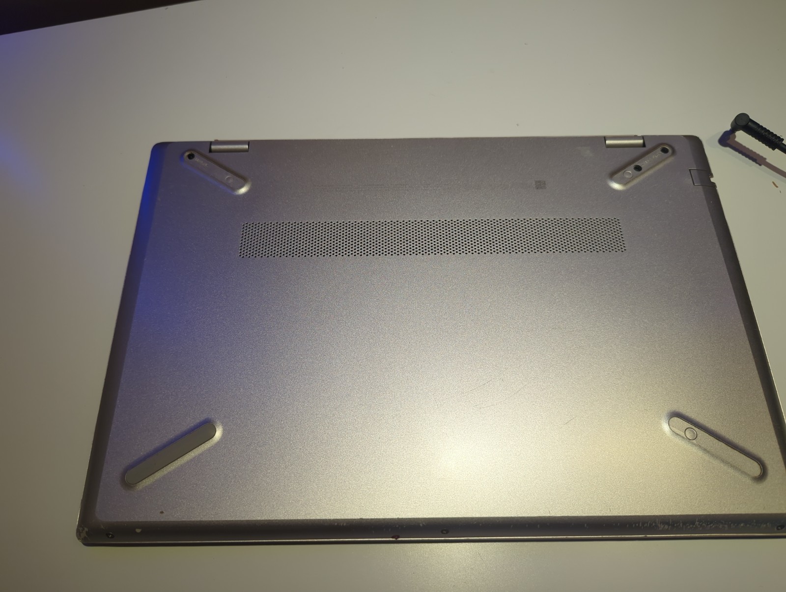 HP Pavilion 15-cs3672cl, i7-1065G7, 8gb Ram, 15.6″ FHD Touch Display, READ BELOW