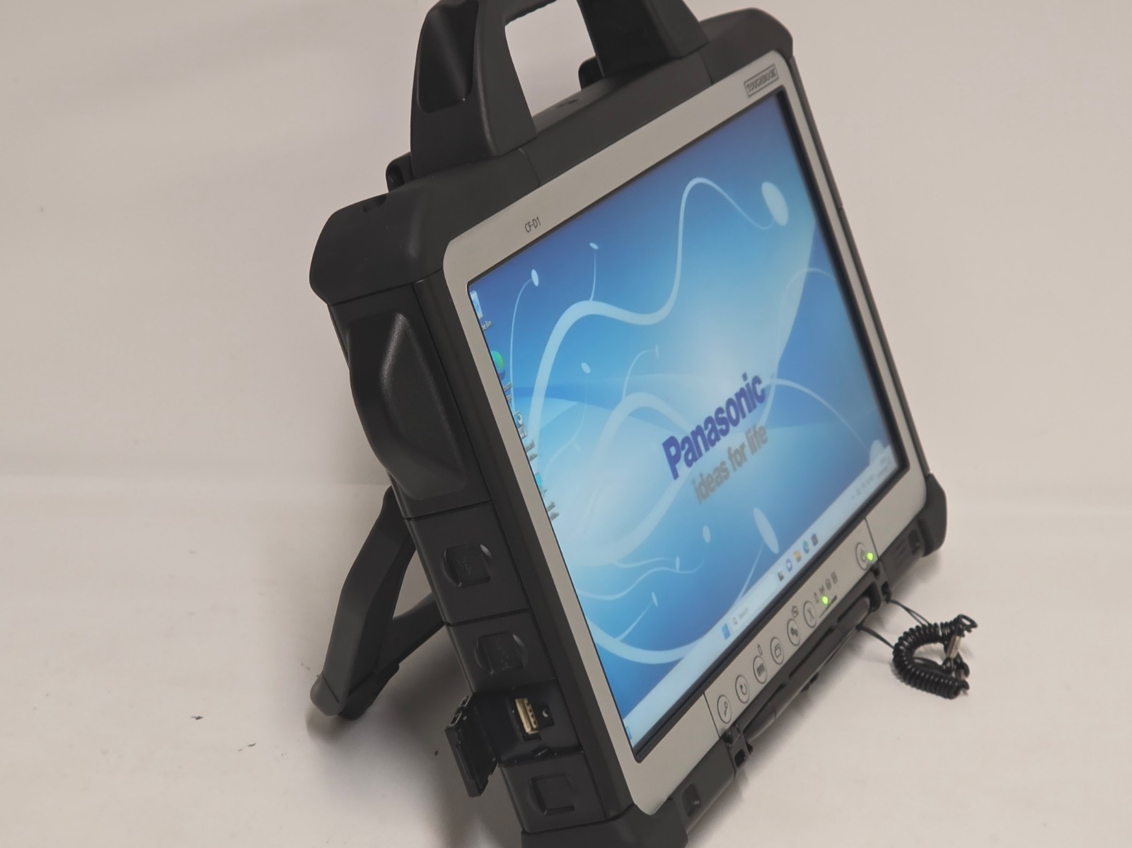 PANASONIC TOUGHBOOK CF-D1 MK3 i5 2.40GHZ 16GB 1TB SSD TABLET GRADE A 420HRS