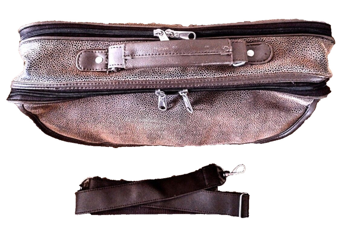 Pebble Grain Taupe Faux Suede Leather Messenger Briefcase ~ Laptop (17″) Bag GVC