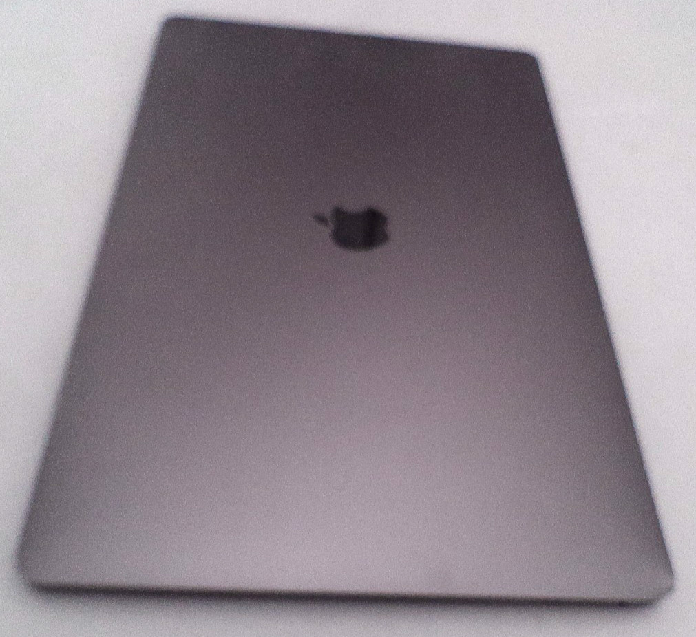 APPLE MACBOOK PRO A2141 16-INCH, 2019, i9-9980HK, 16GB, 1TB, 76% Battery