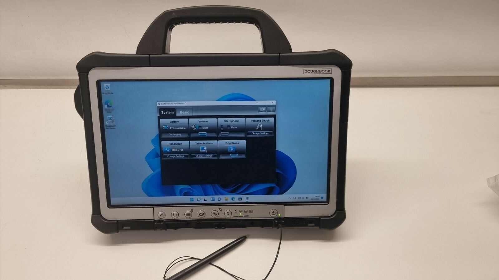 PANASONIC TOUGHBOOK CF-D1 MK3 i5-6300U 2.40GHZ 8GB 512GB SSD XENTRY TABLET