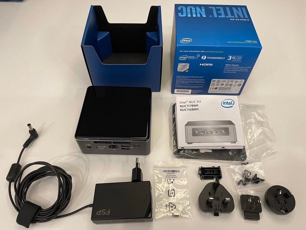 Intel BOXNUC7I5BNH NUC7I5BNH i5-7260U DDR4 SODIMM NUC Kit Mini Computer Mint!