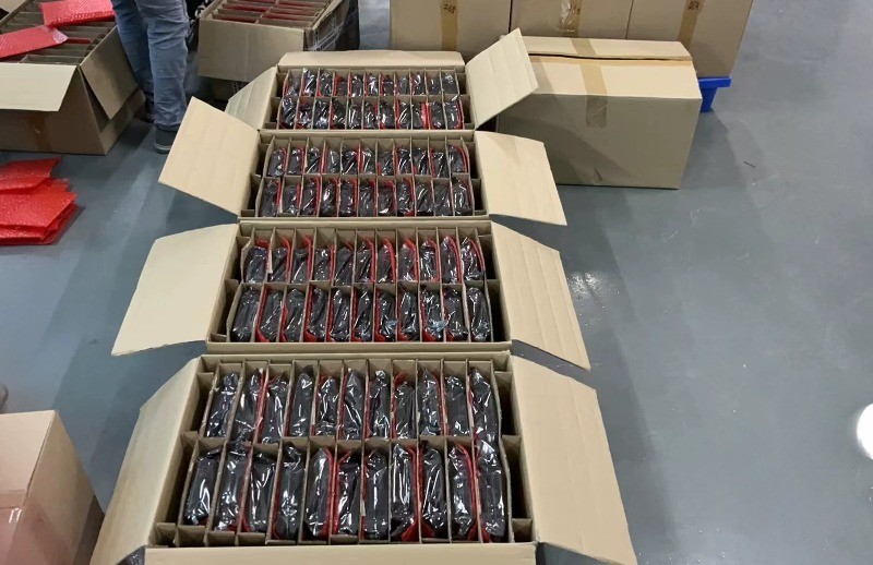 AMD Radeon Instinct MI50 Accelerator Vega 20 16GB HBM2 PCIe 4.0 x16 for AI
