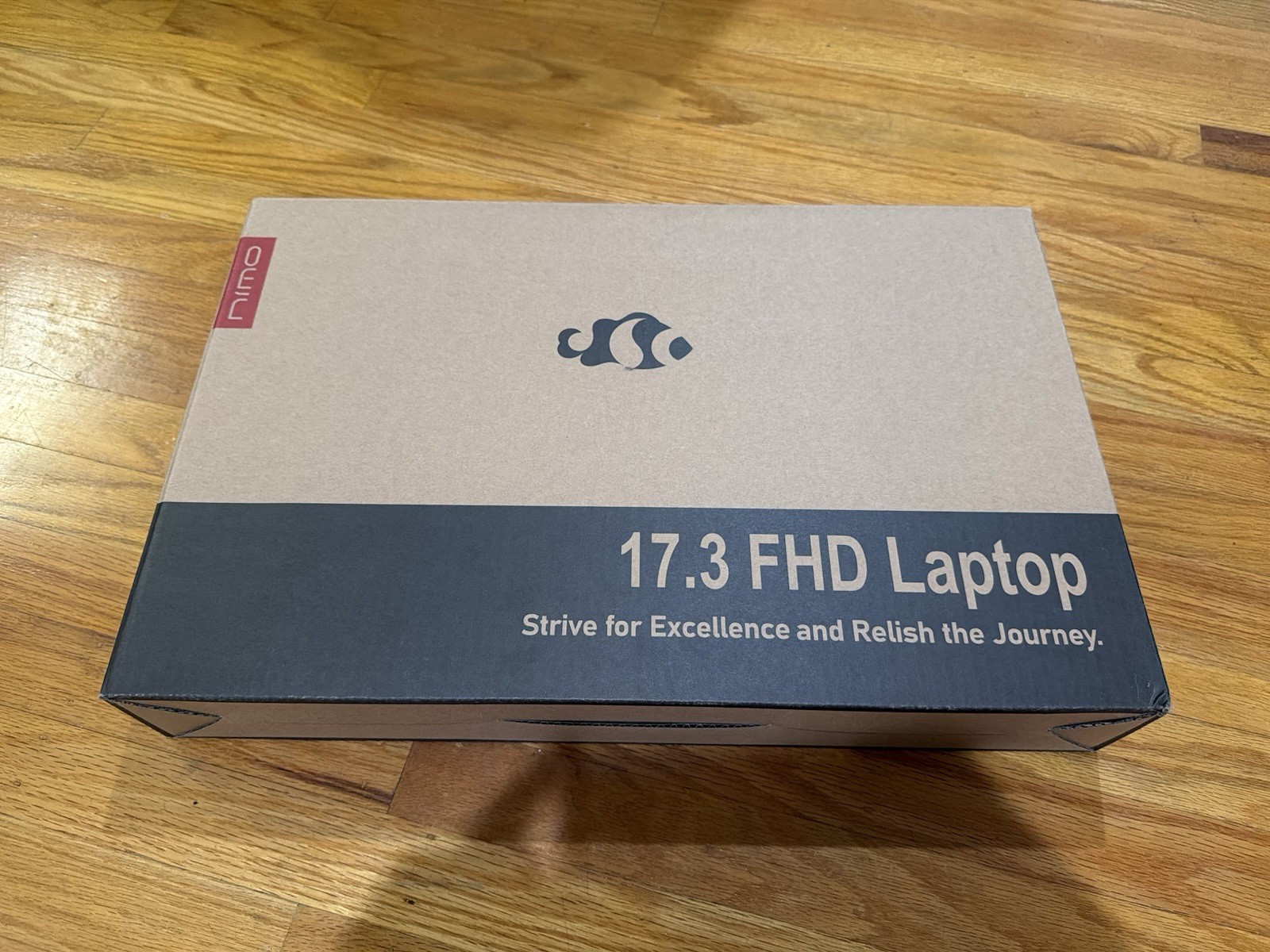 NIMO 17.3 Gaming Laptop Ryzen 9 8945HS (i9-13900H, Up To 5.2GHz) 16GB RaM 512 Gb