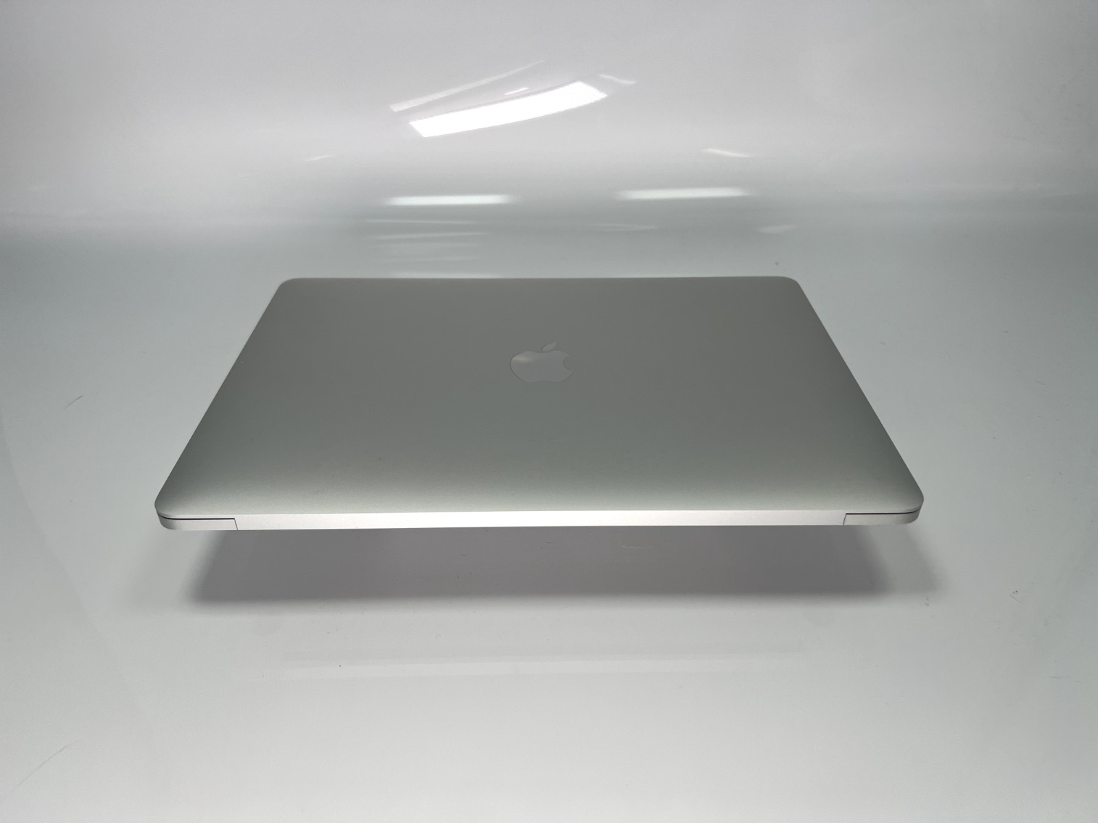 Apple MacBook Pro 13in 2017 2.3GHz intel i5 8GB RAM For Parts Only No Returns