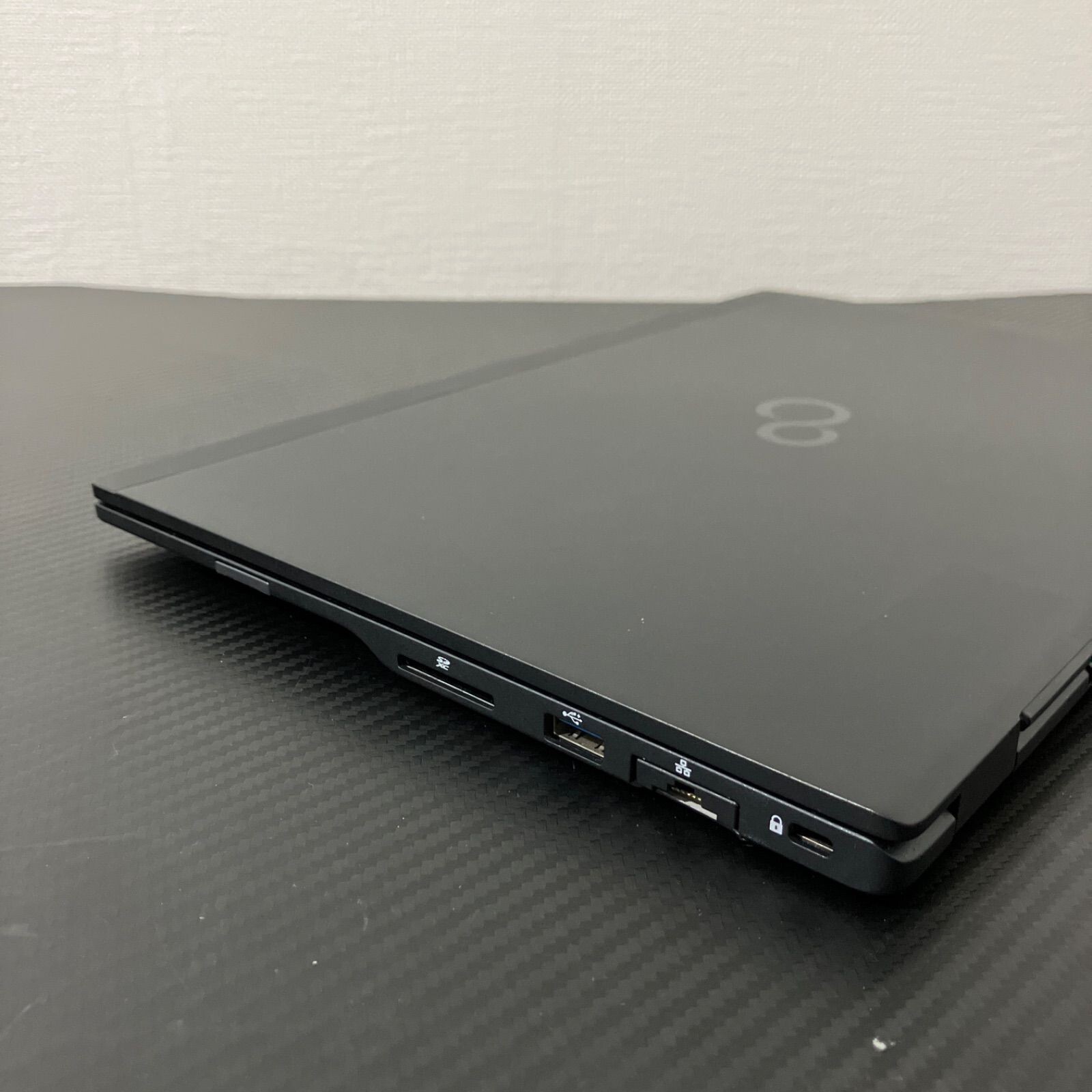 Fujitsu lifebook U939/A FMVU19011 Black Core i5-8365U 8GB RAM 256GB SSD w/ AC